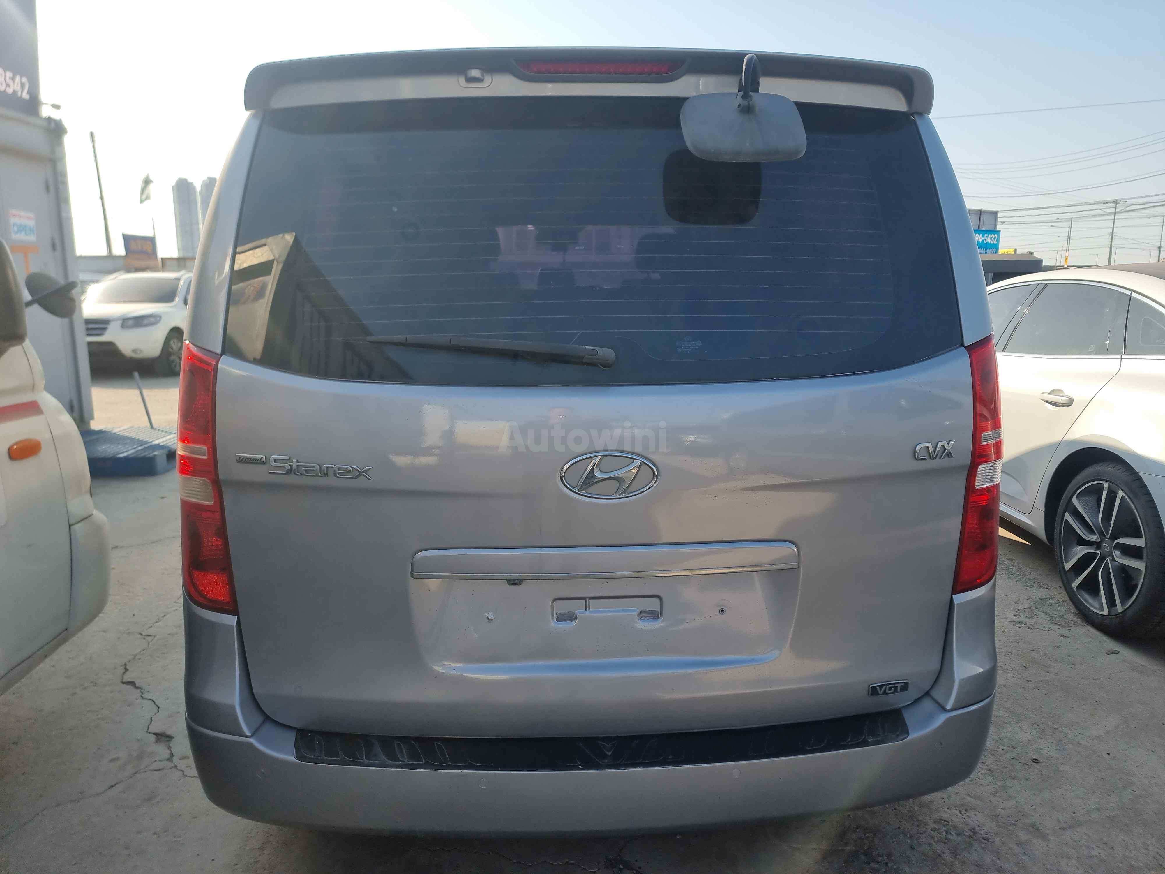 2011 HYUNDAI STAREX VIN: KMJWA37JBBU249610