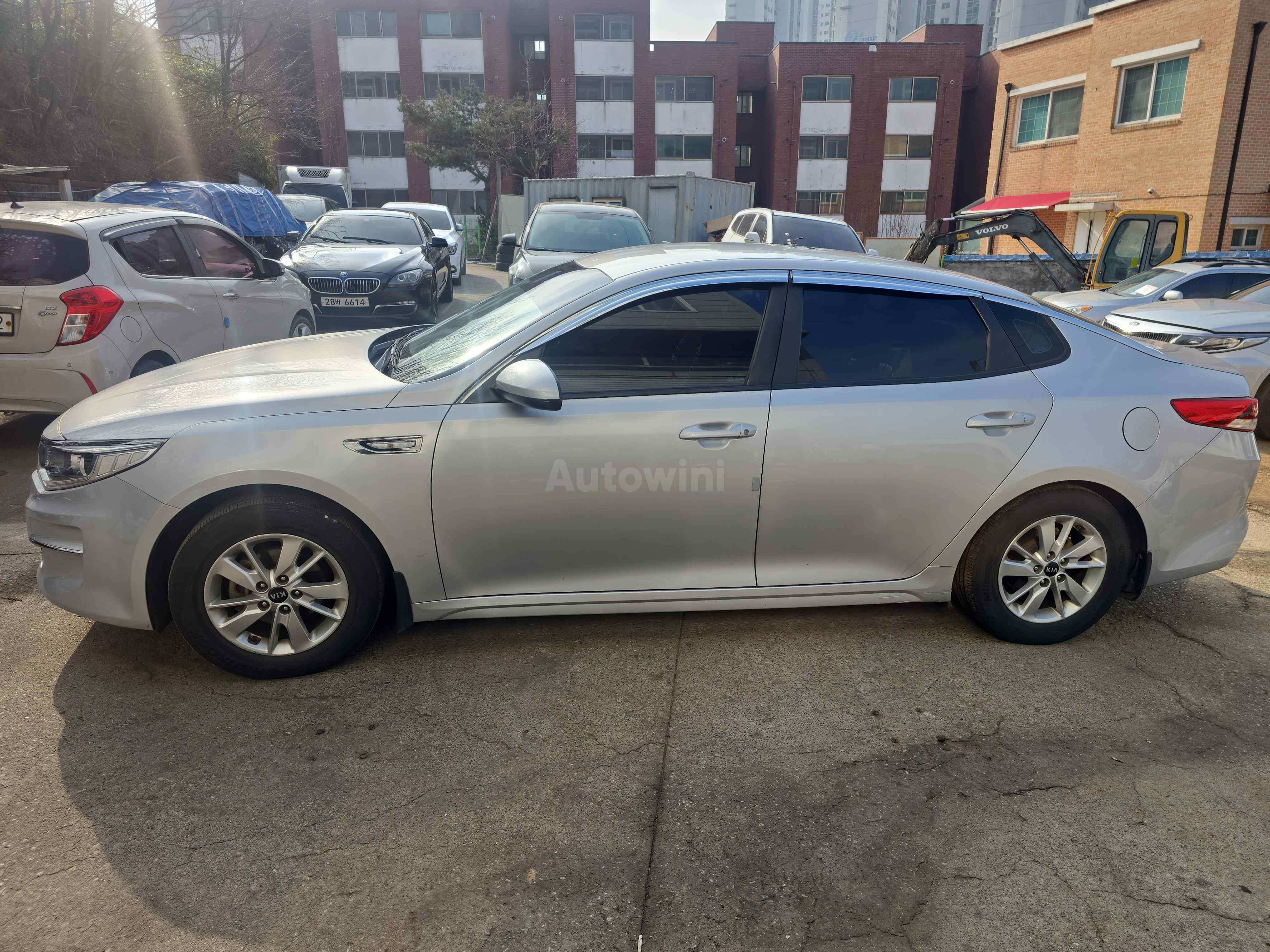 2018 KIA K5 VIN: KNAGU416BJA213630