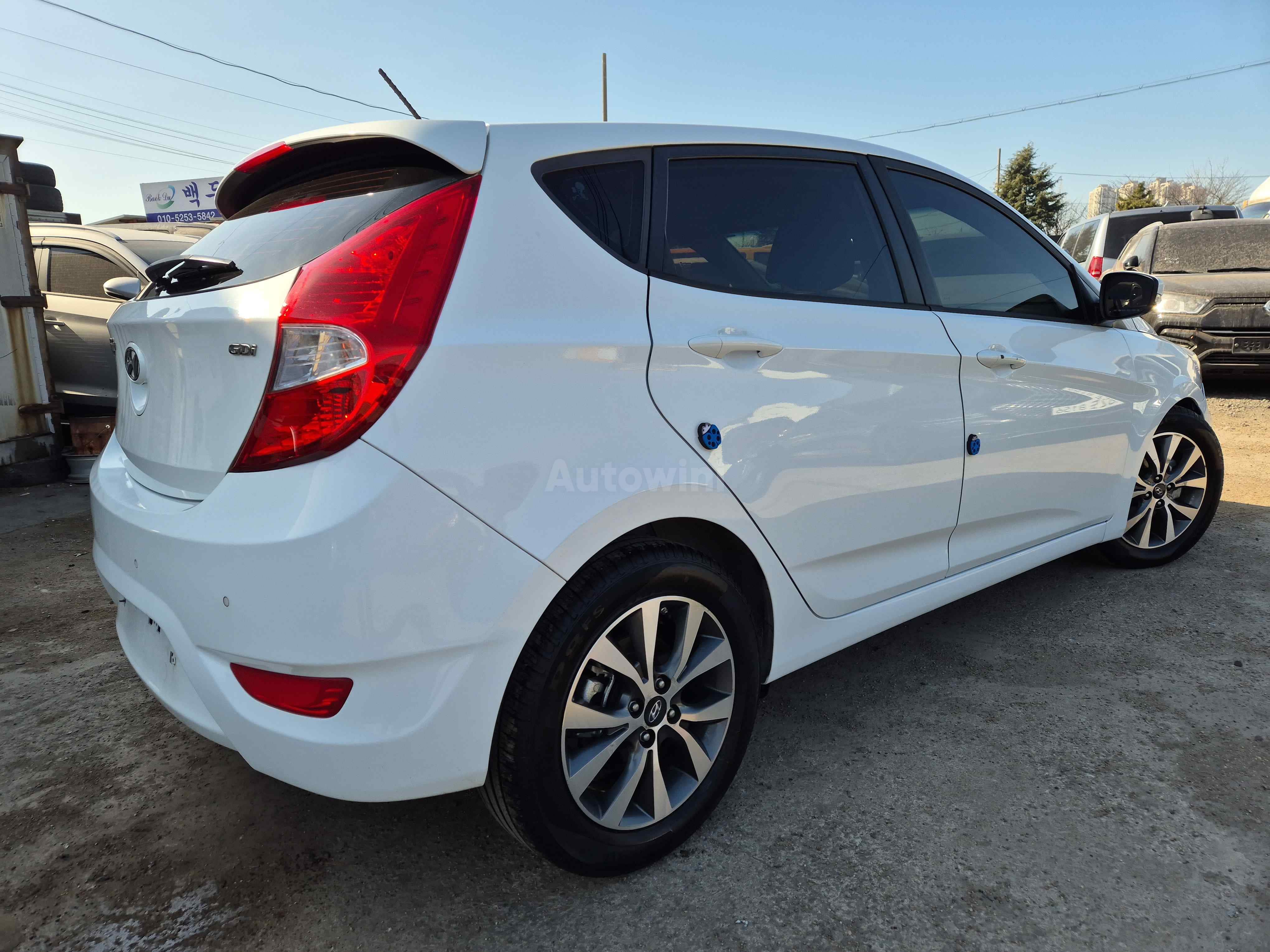 2016 HYUNDAI ACCENT VIN: KMHCU51EBGU252486