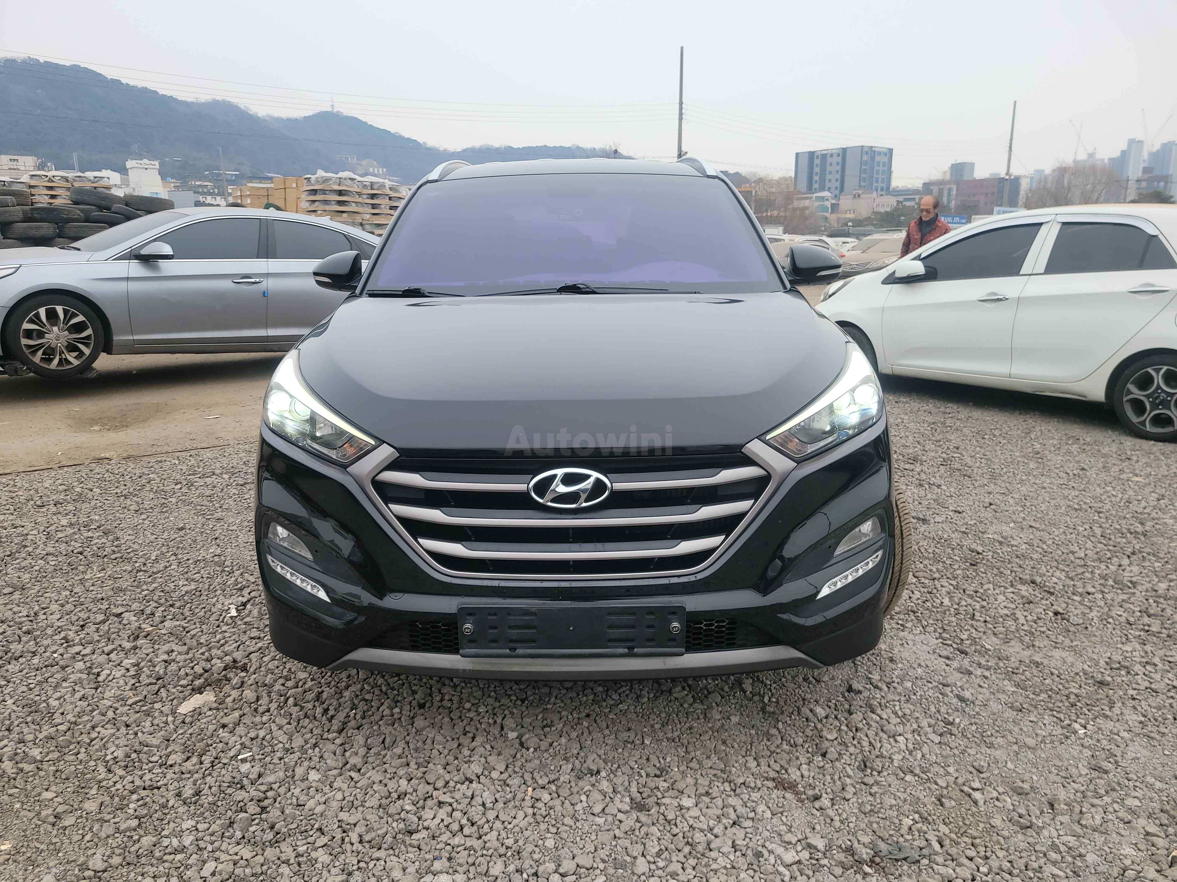 2016 HYUNDAI TUCSON VIN: KMHJ381ABGU105436
