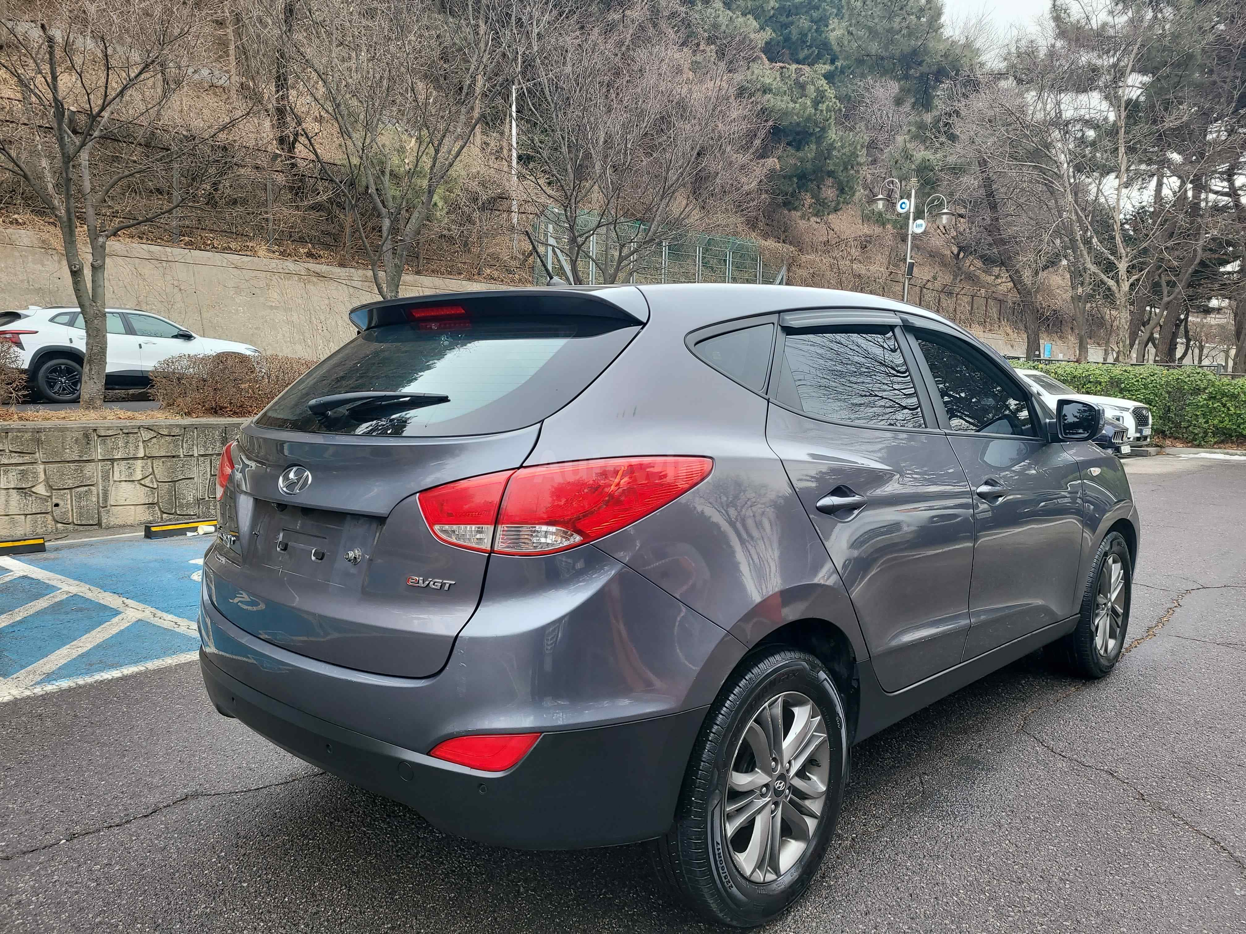 2015 HYUNDAI TUCSON VIN: KMHJT81VBFU971101