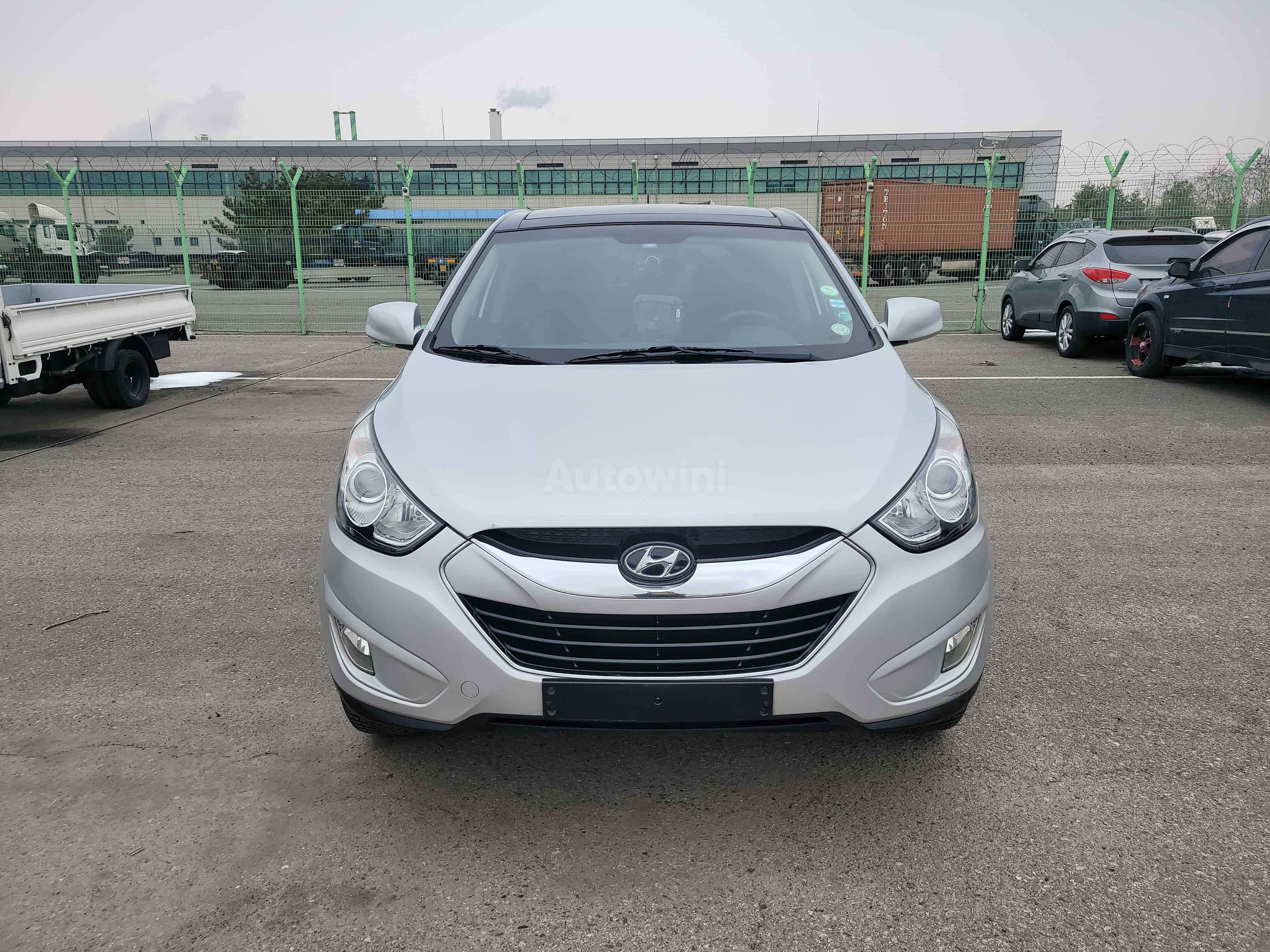 2012 HYUNDAI TUCSON VIN: KMHJT81VBCU355504