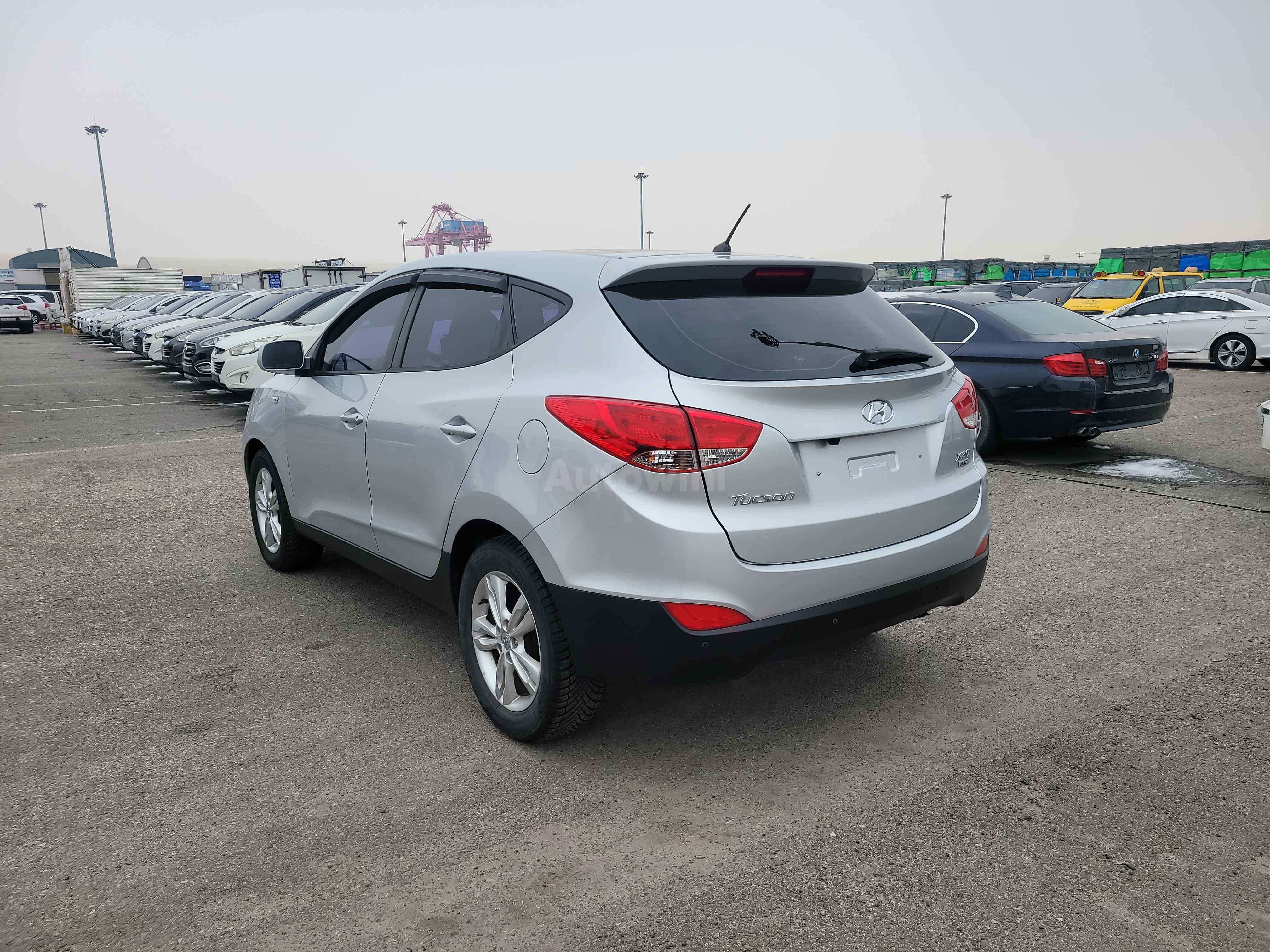 2012 HYUNDAI TUCSON VIN: KMHJT81VBCU355504