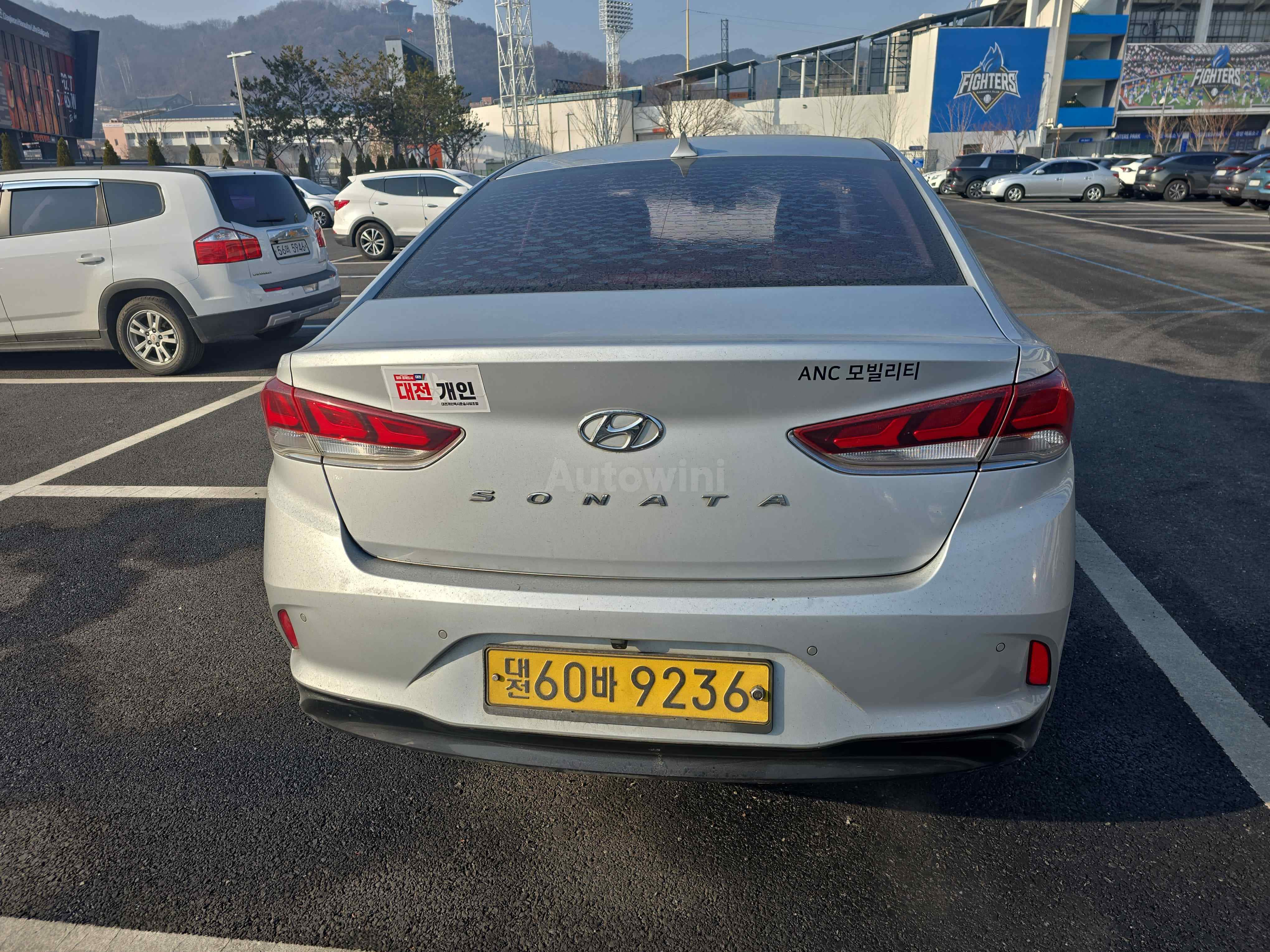 2018 HYUNDAI SONATA VIN: KMHE341DBJA428099