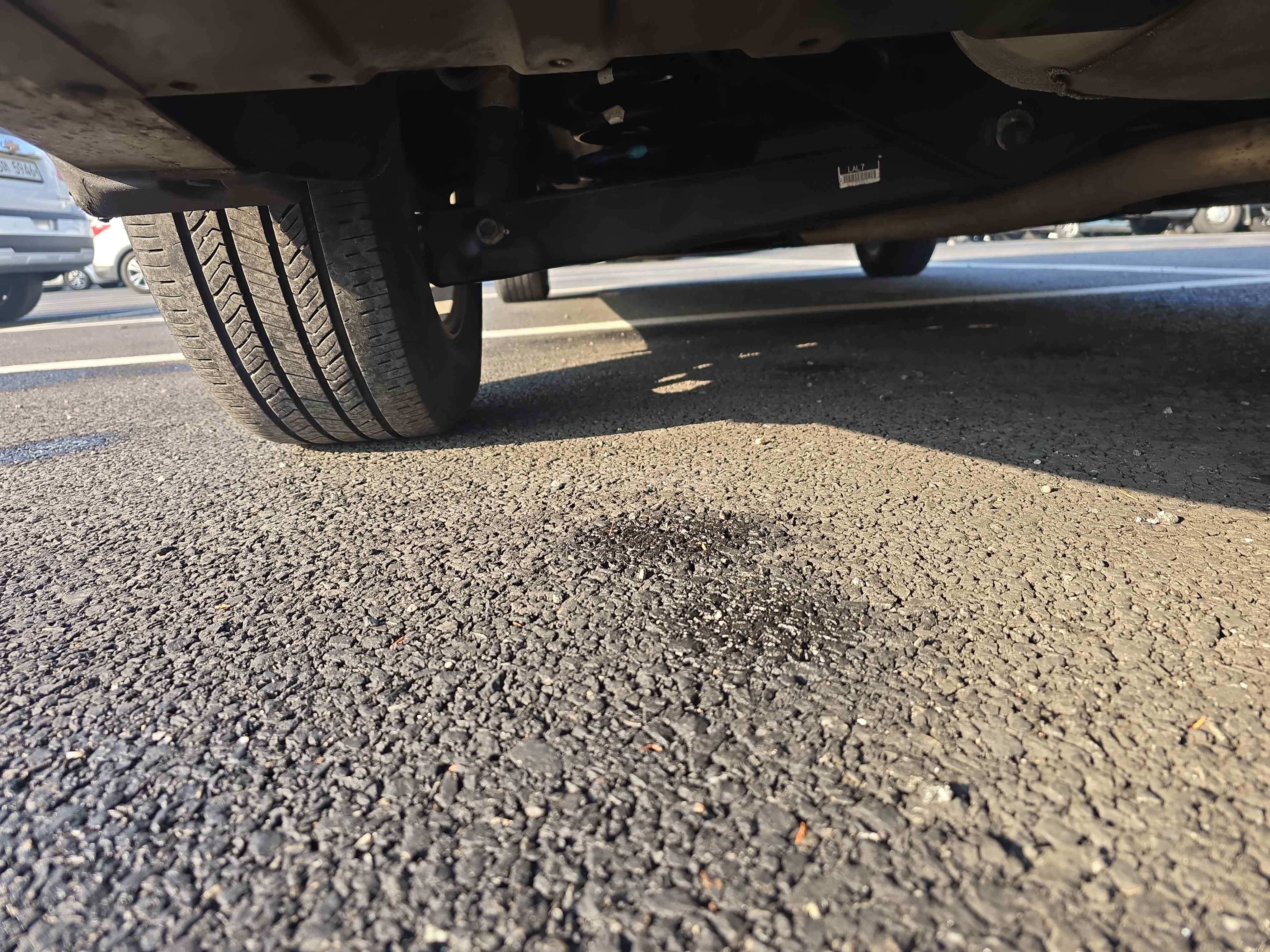 2018 HYUNDAI SONATA VIN: KMHE341DBJA428099