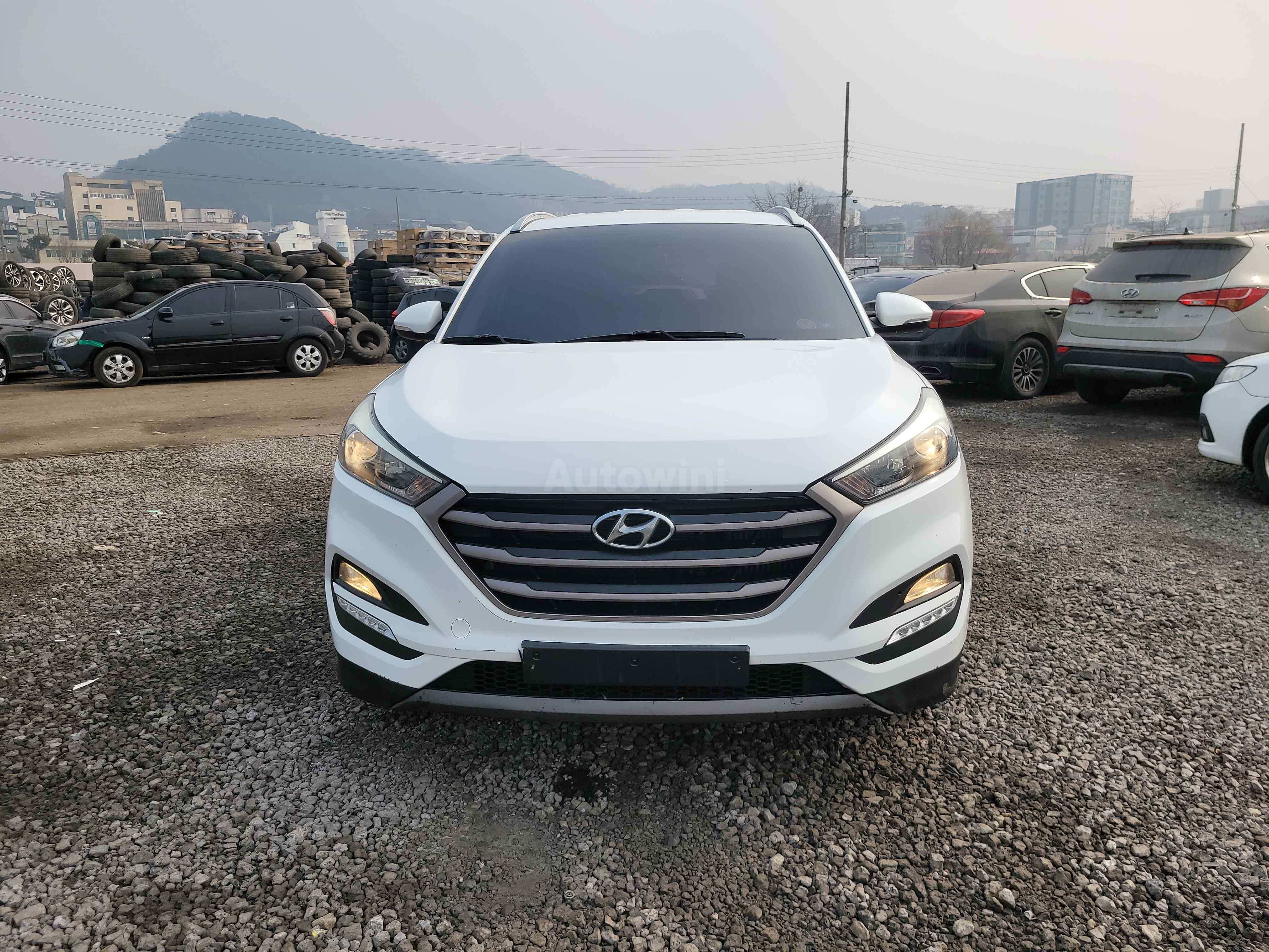 2016 HYUNDAI TUCSON VIN: KMHJ381ADGU062617