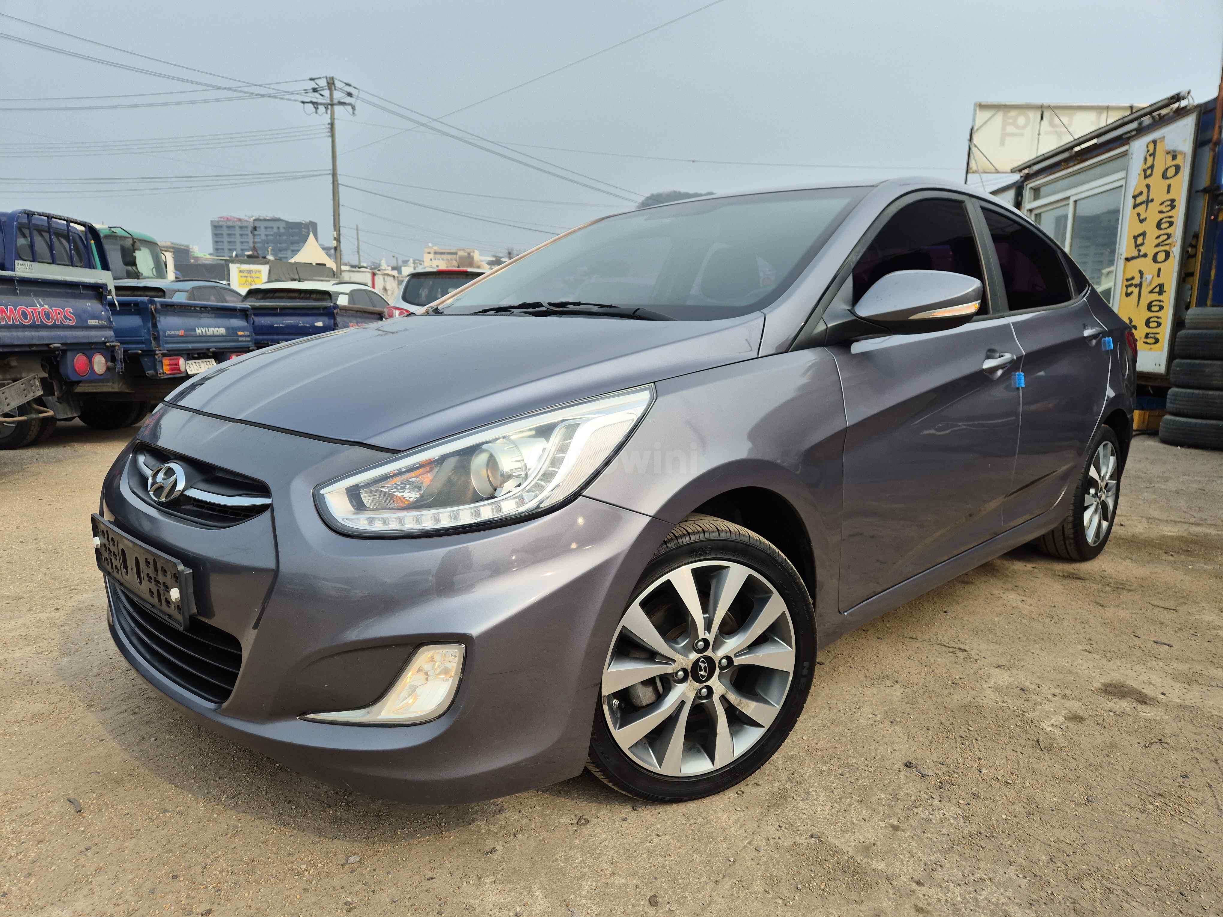 2016 HYUNDAI ACCENT VIN: KMHCU41BEGU095027