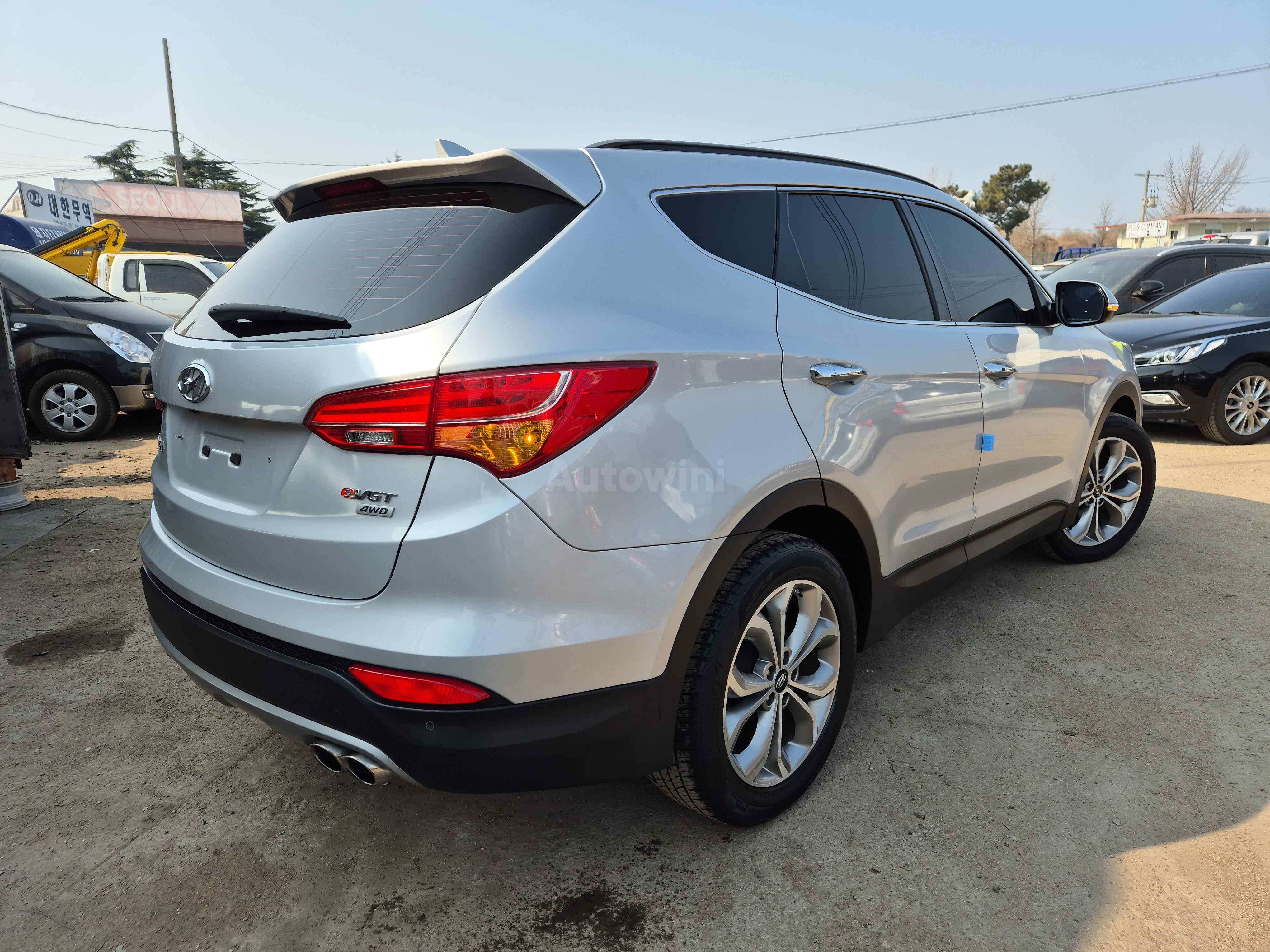 2015 HYUNDAI SANTAFE VIN: KMHSW81UDFU499785