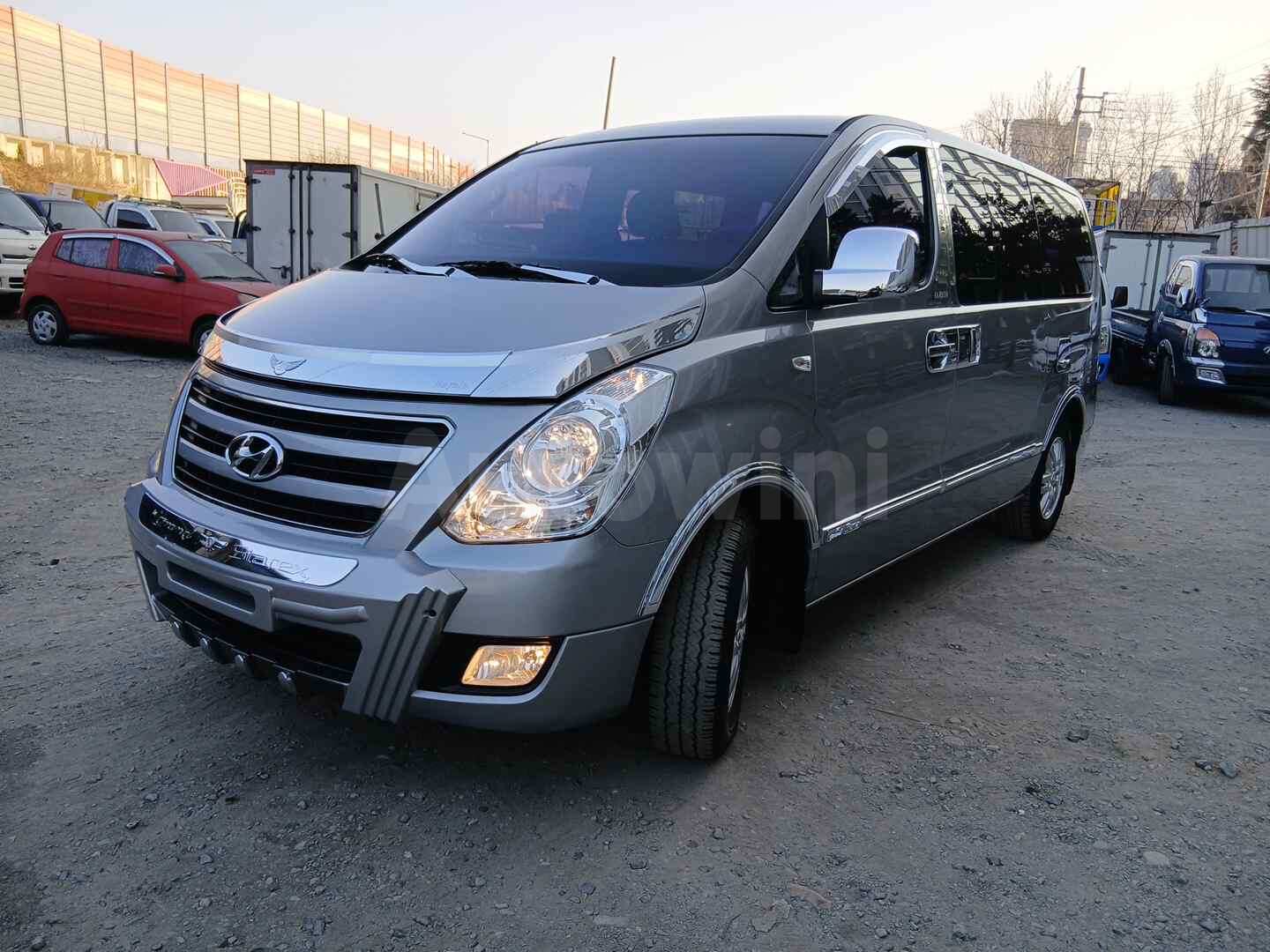 2016 HYUNDAI STAREX VIN: KMJWA37KBGU772974