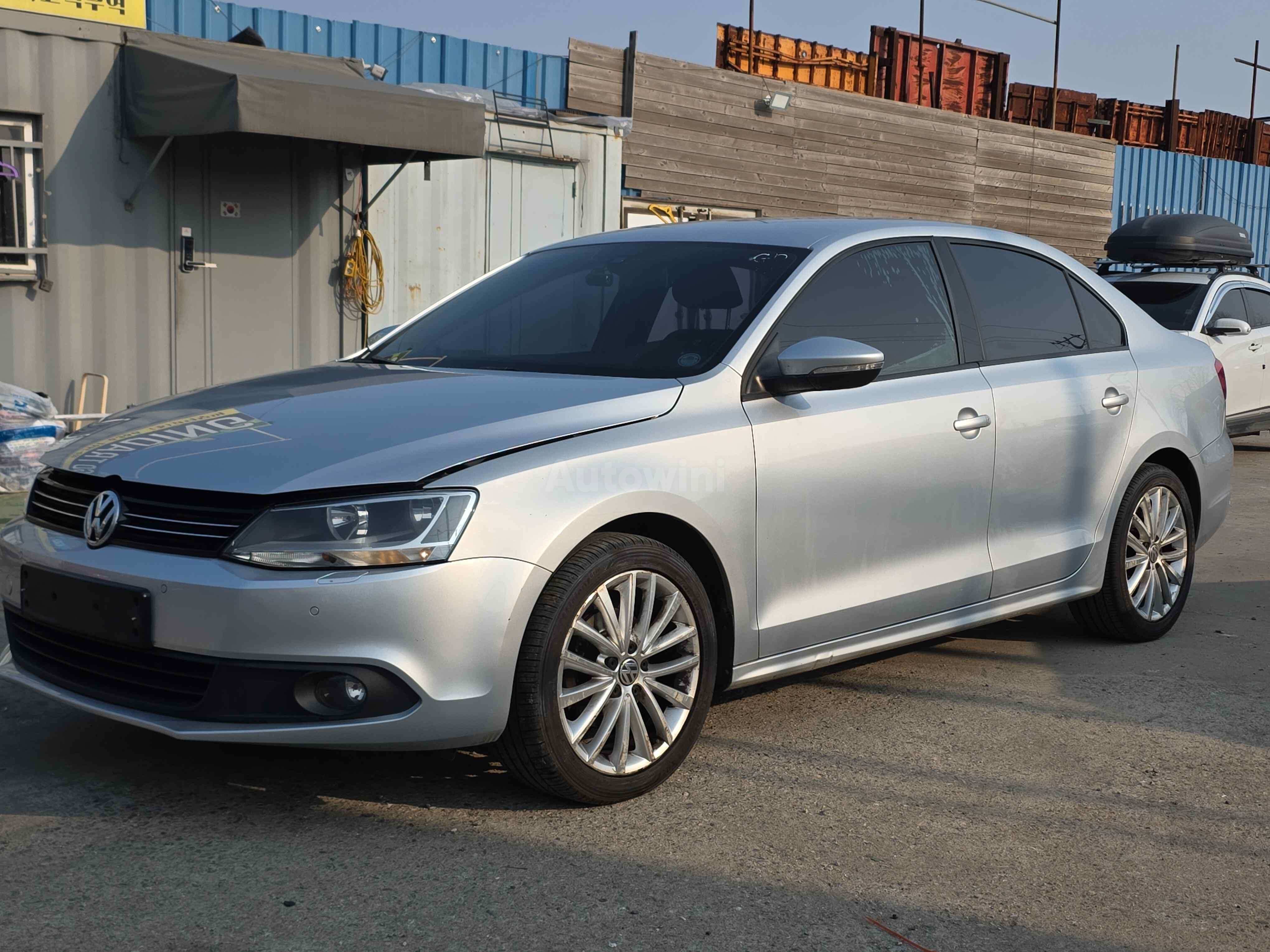 2013 VOLKSWAGEN JETTA VIN: WVWZZZ16ZDM072101