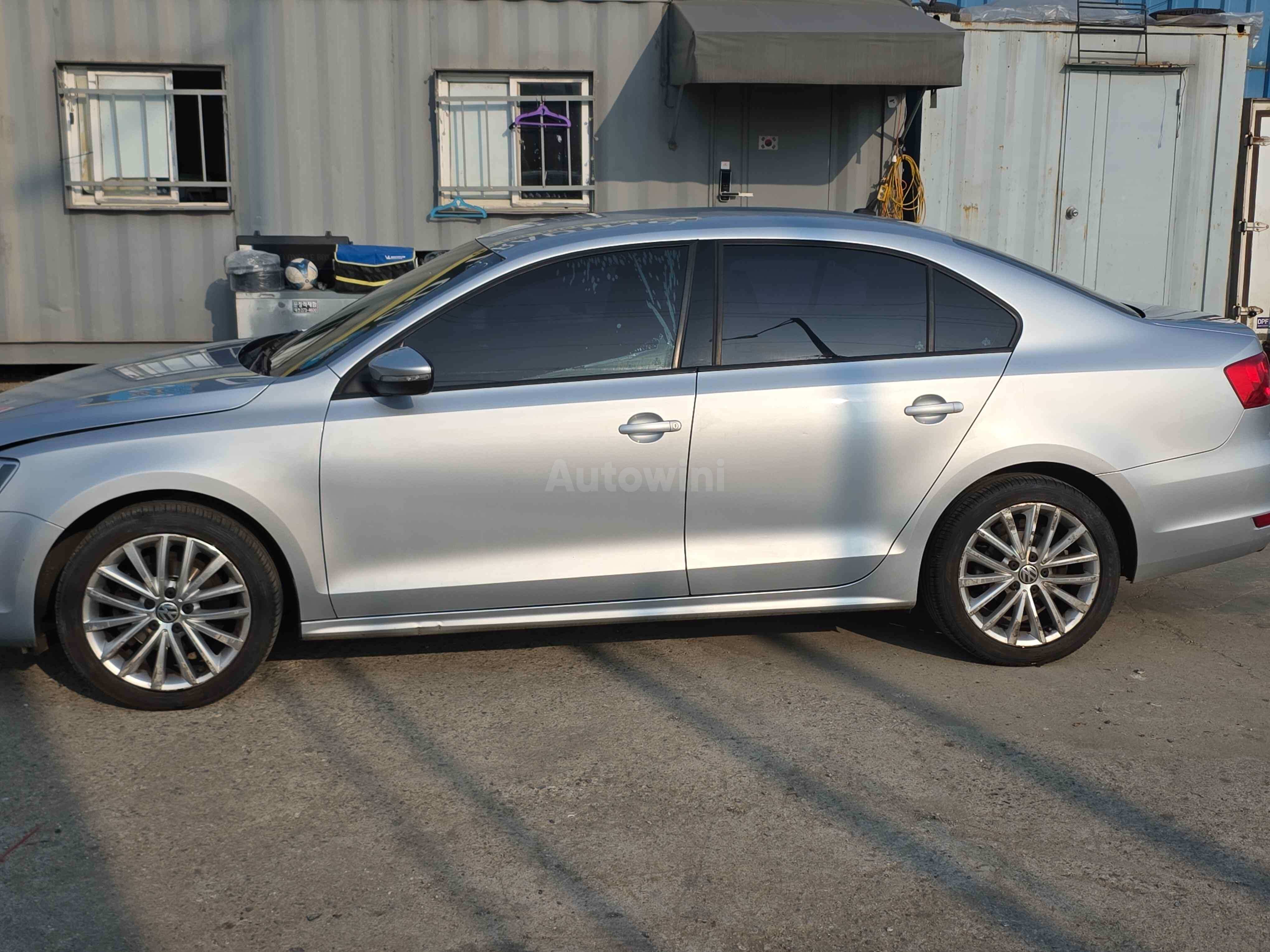 2013 VOLKSWAGEN JETTA VIN: WVWZZZ16ZDM072101