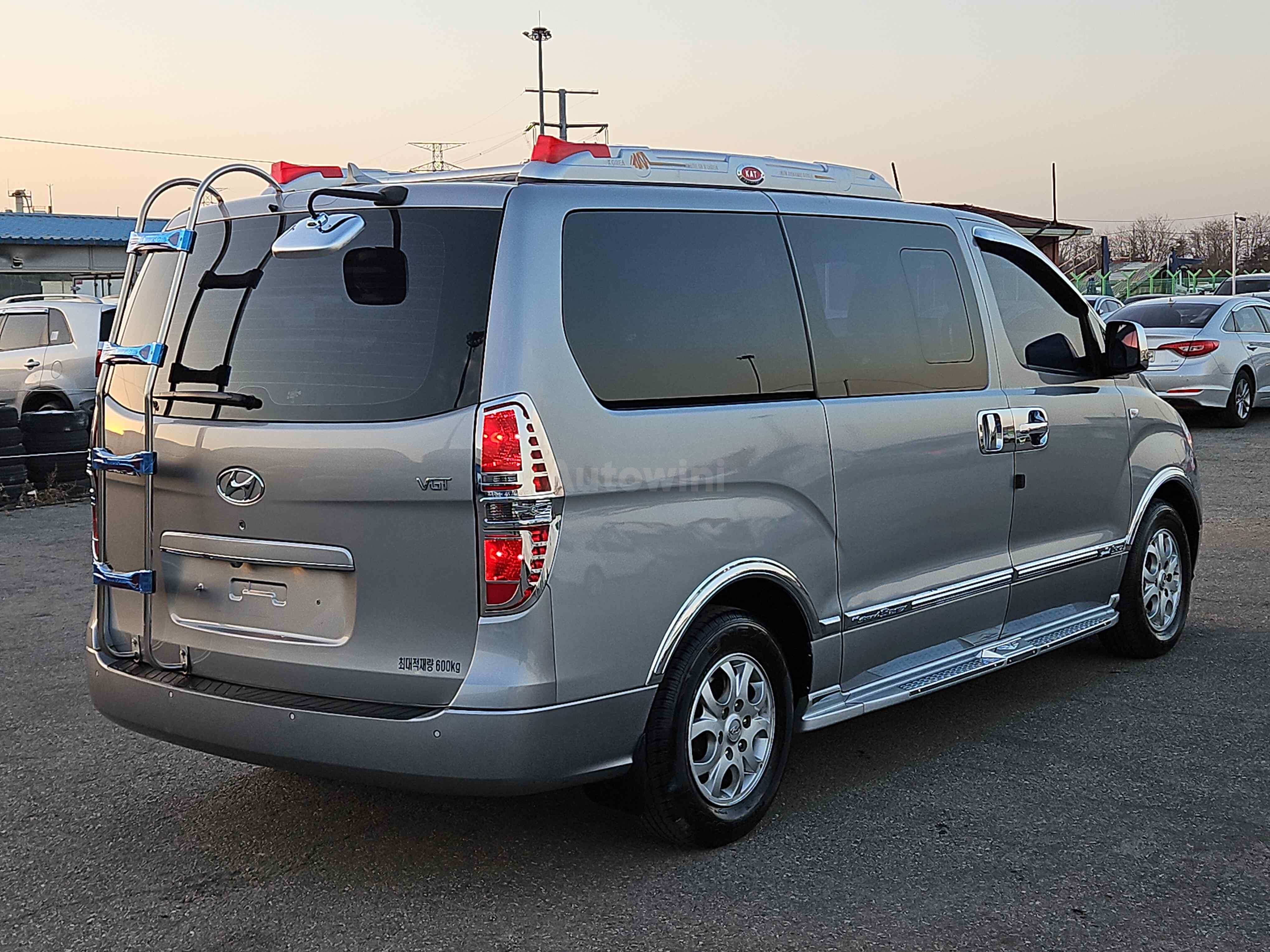 2015 HYUNDAI STAREX VIN: KMFWBX7KBFU648820