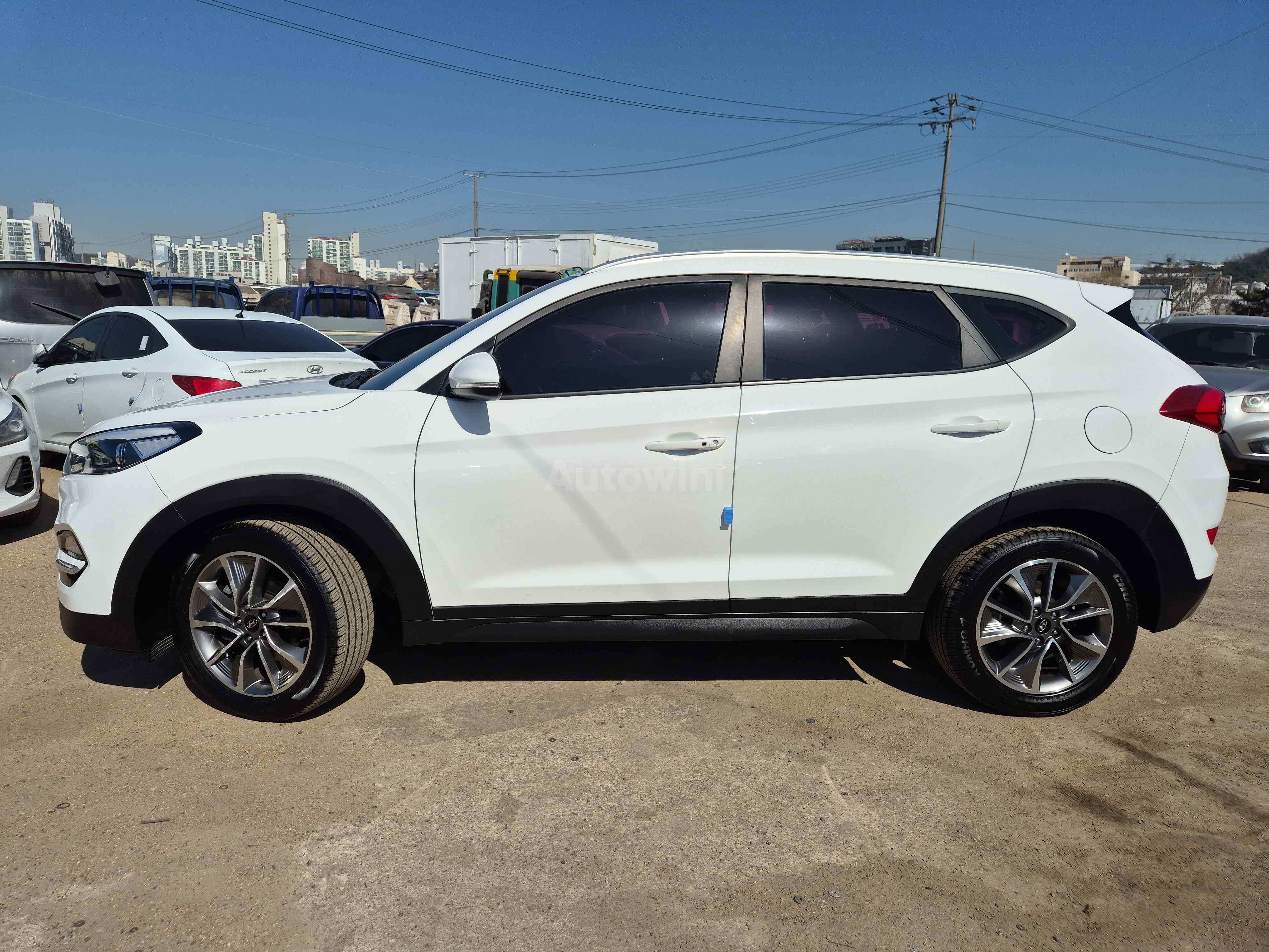 2018 HYUNDAI TUCSON VIN: KMHJ381ABJU481957