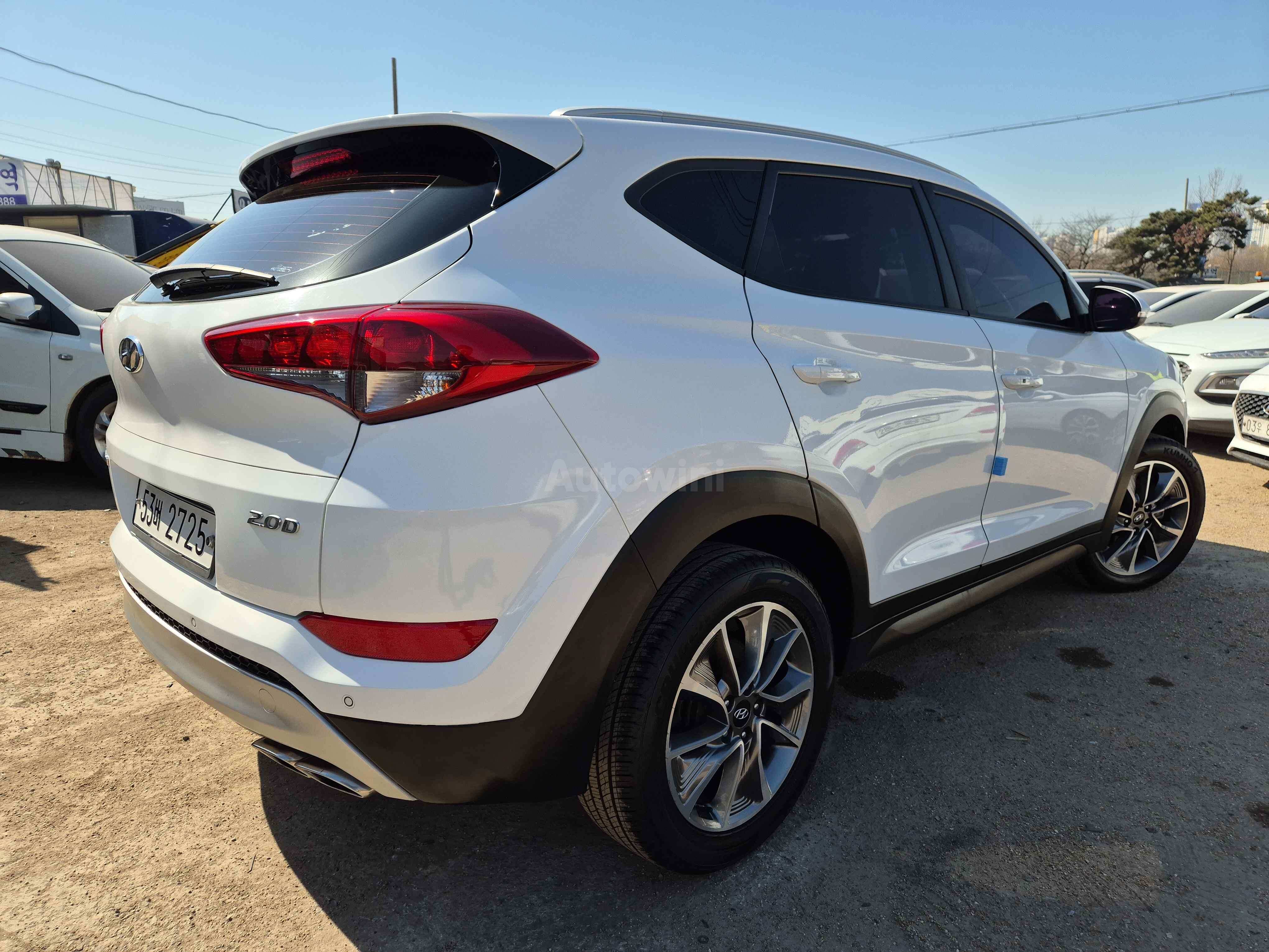 2018 HYUNDAI TUCSON VIN: KMHJ381ABJU481957