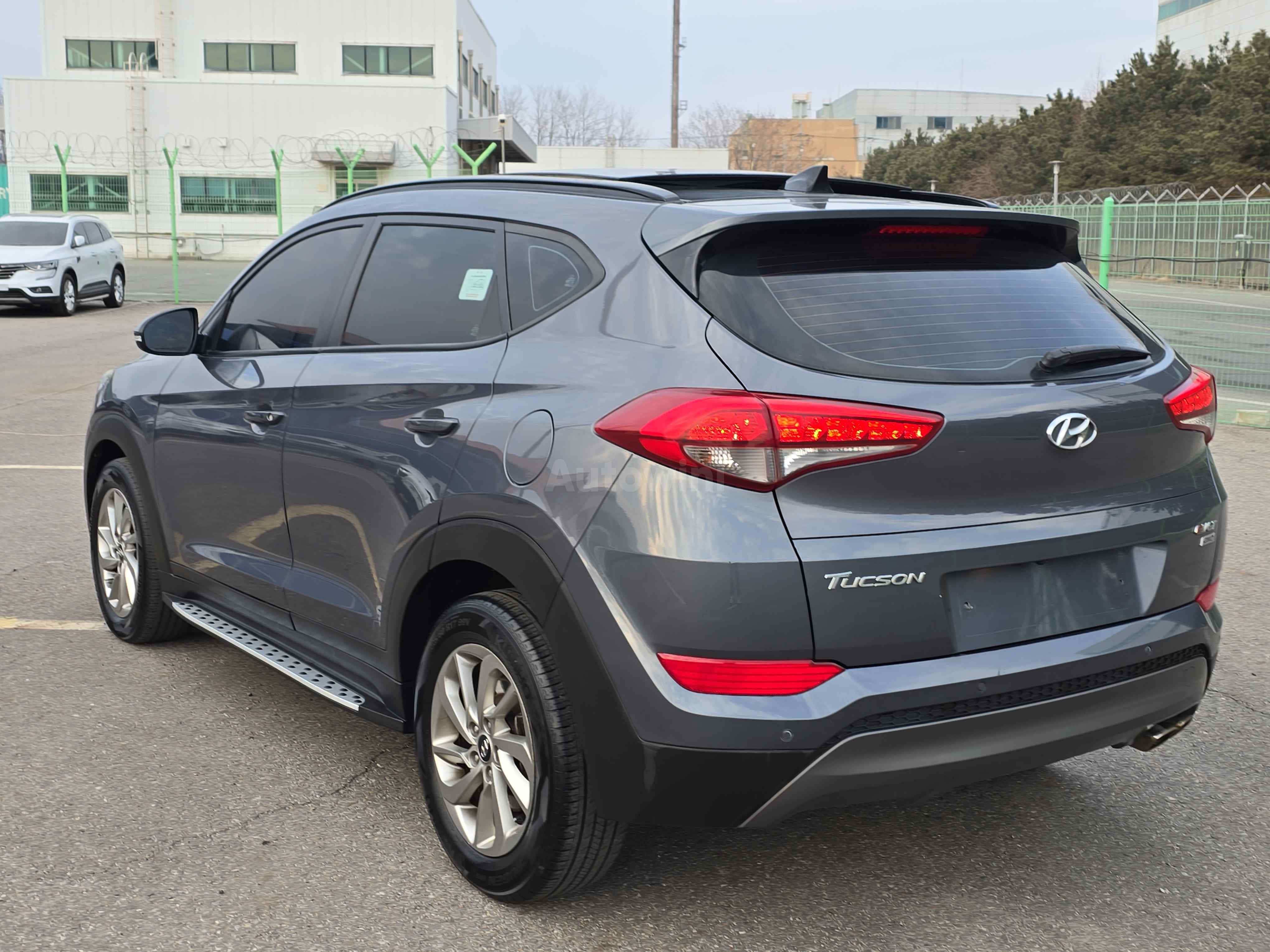 2016 HYUNDAI TUCSON VIN: KMHJ381ADGU010825