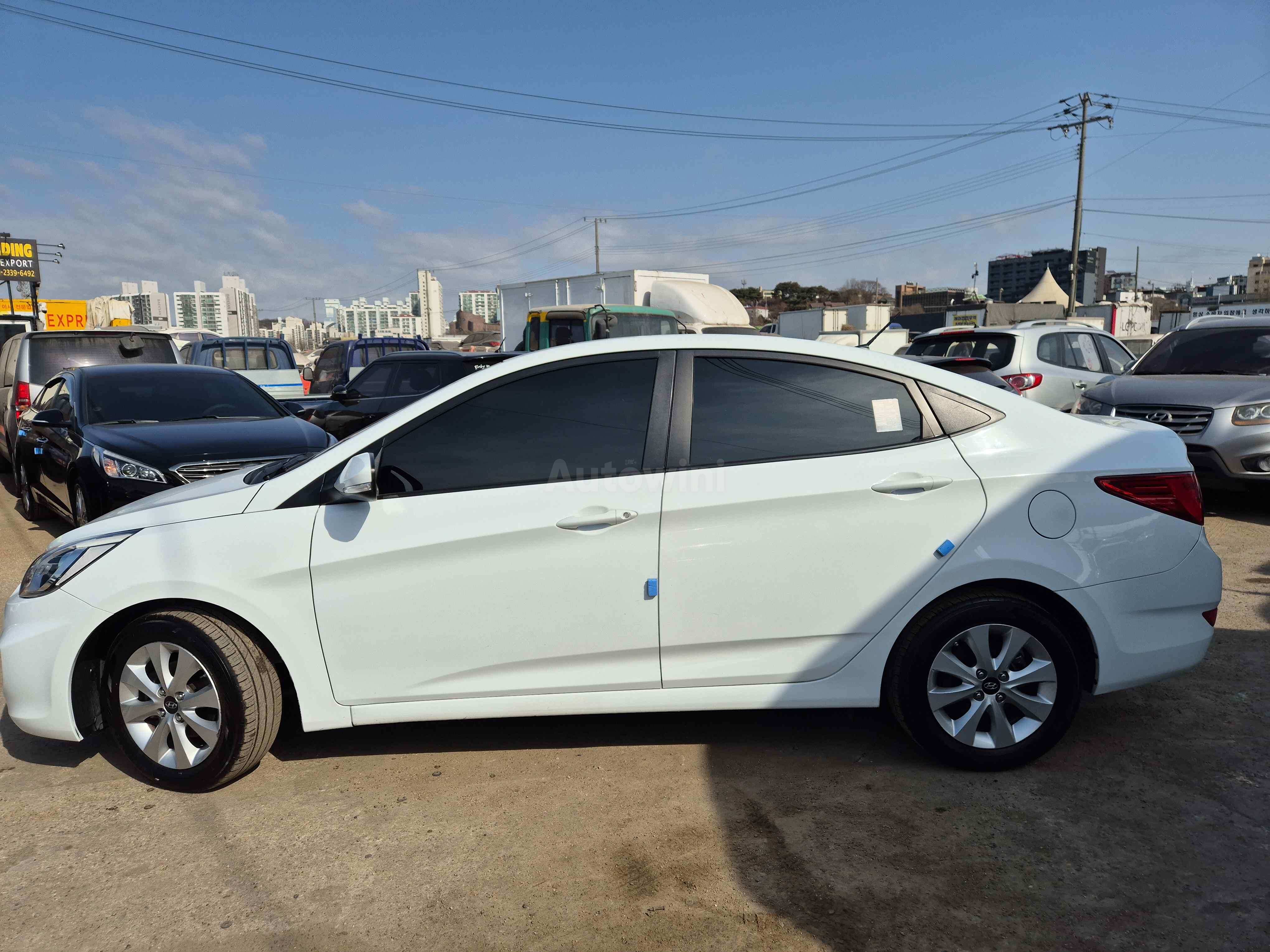 2016 HYUNDAI ACCENT VIN: KMHCT41BEGU110771