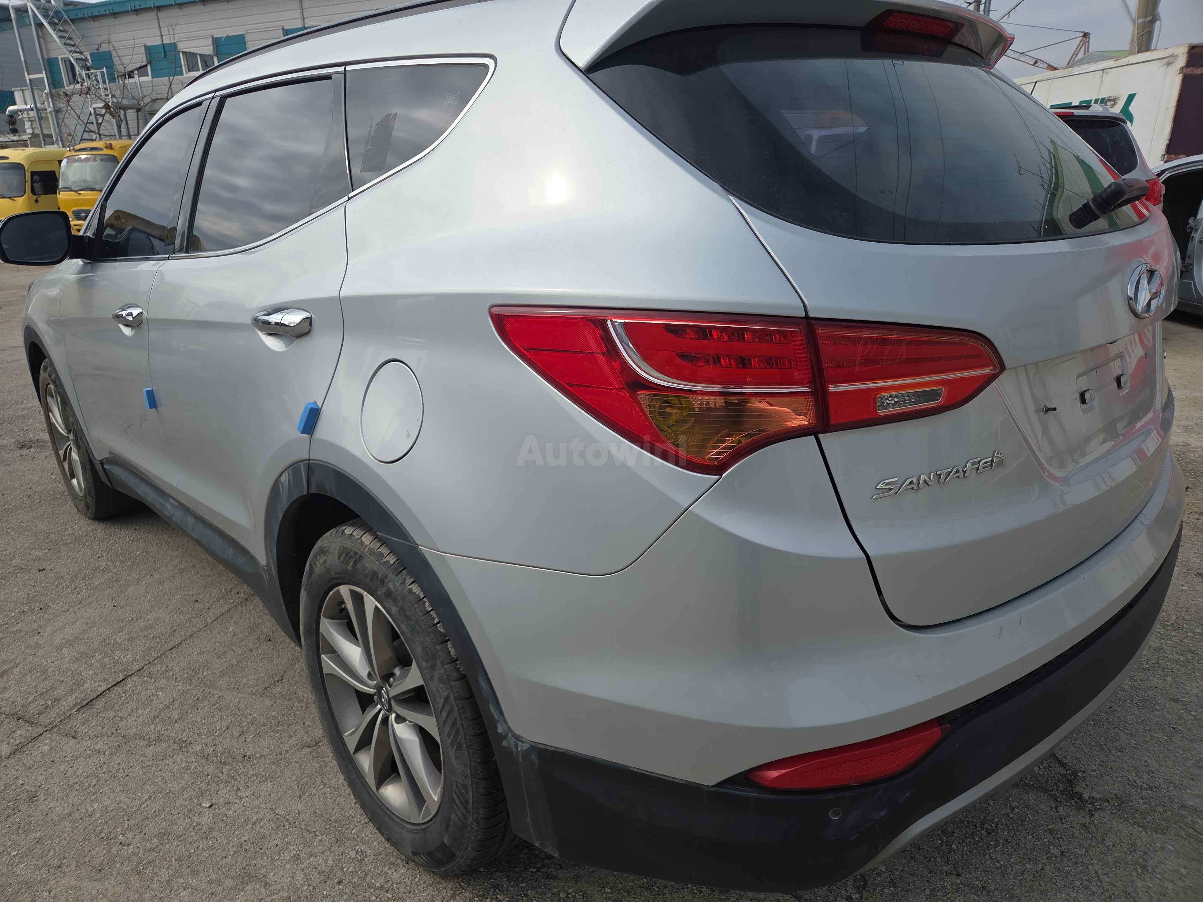 2015 HYUNDAI SANTAFE VIN: KMHSW81UBFU513114