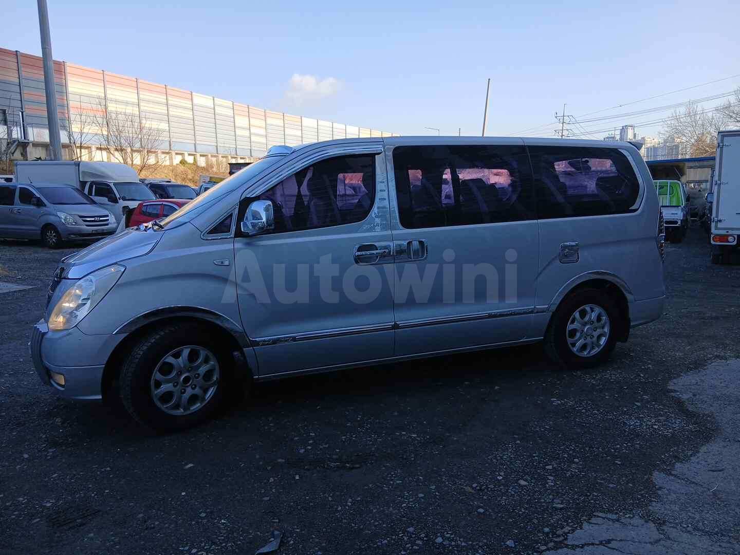 2008 HYUNDAI STAREX VIN: KMJWAH7JP8U072857
