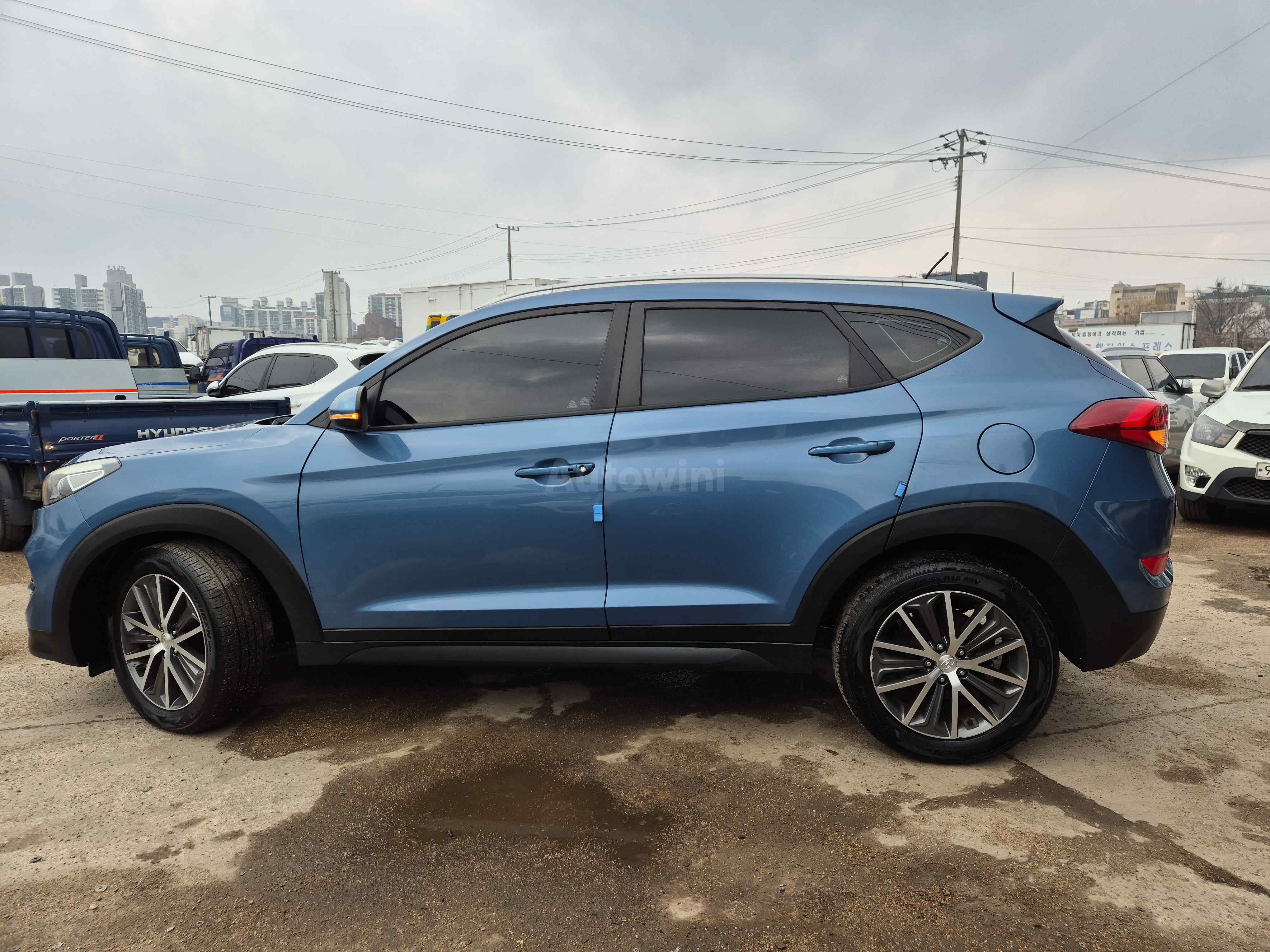 2017 HYUNDAI TUCSON VIN: KMHJ381ABHU292099