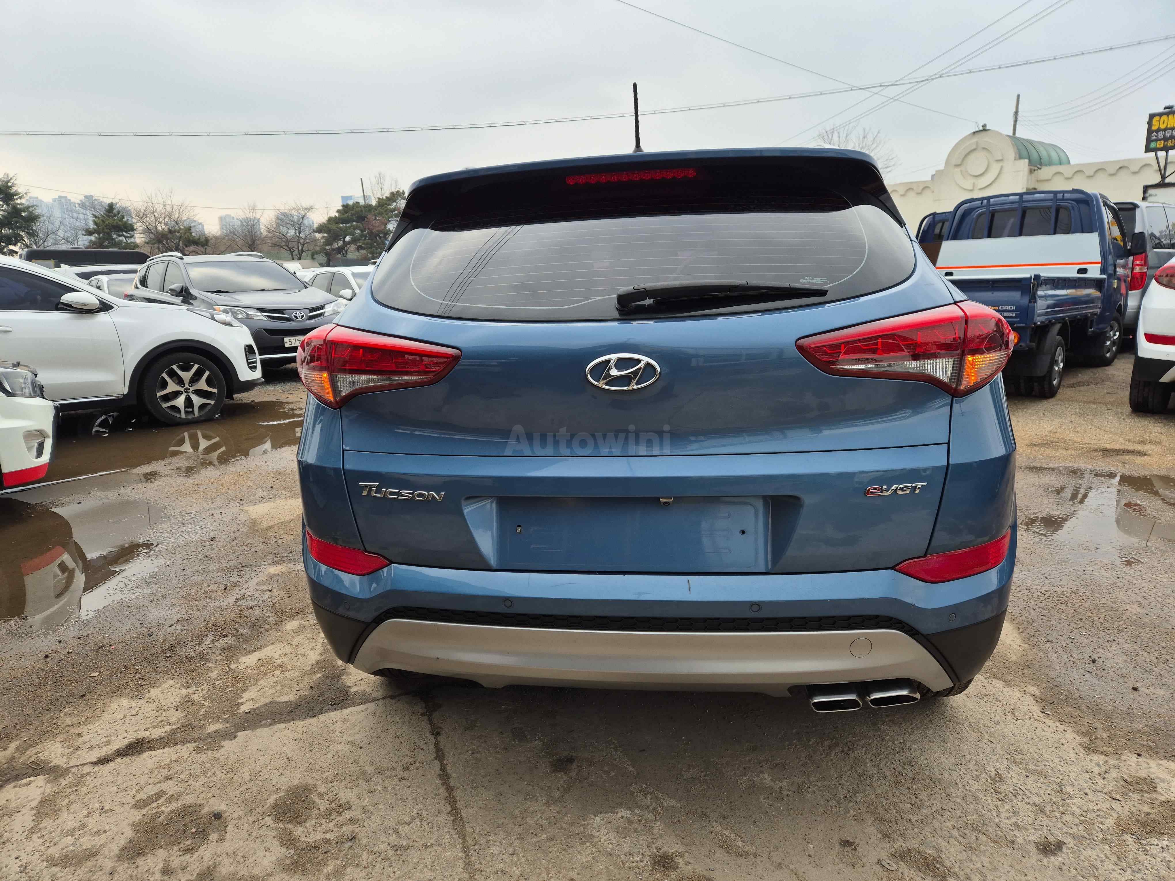 2017 HYUNDAI TUCSON VIN: KMHJ381ABHU292099