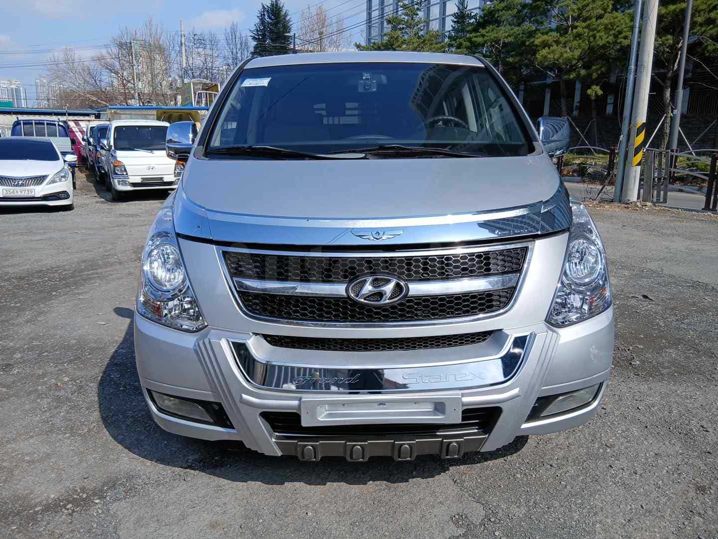 2008 HYUNDAI STAREX VIN: KMFWBH7JP8U075102
