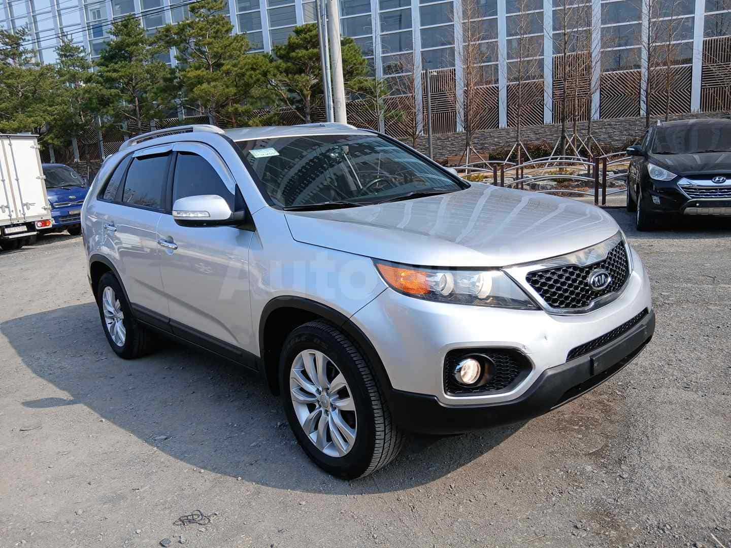 2012 KIA SORENTO VIN: KNAKU815BCA285159
