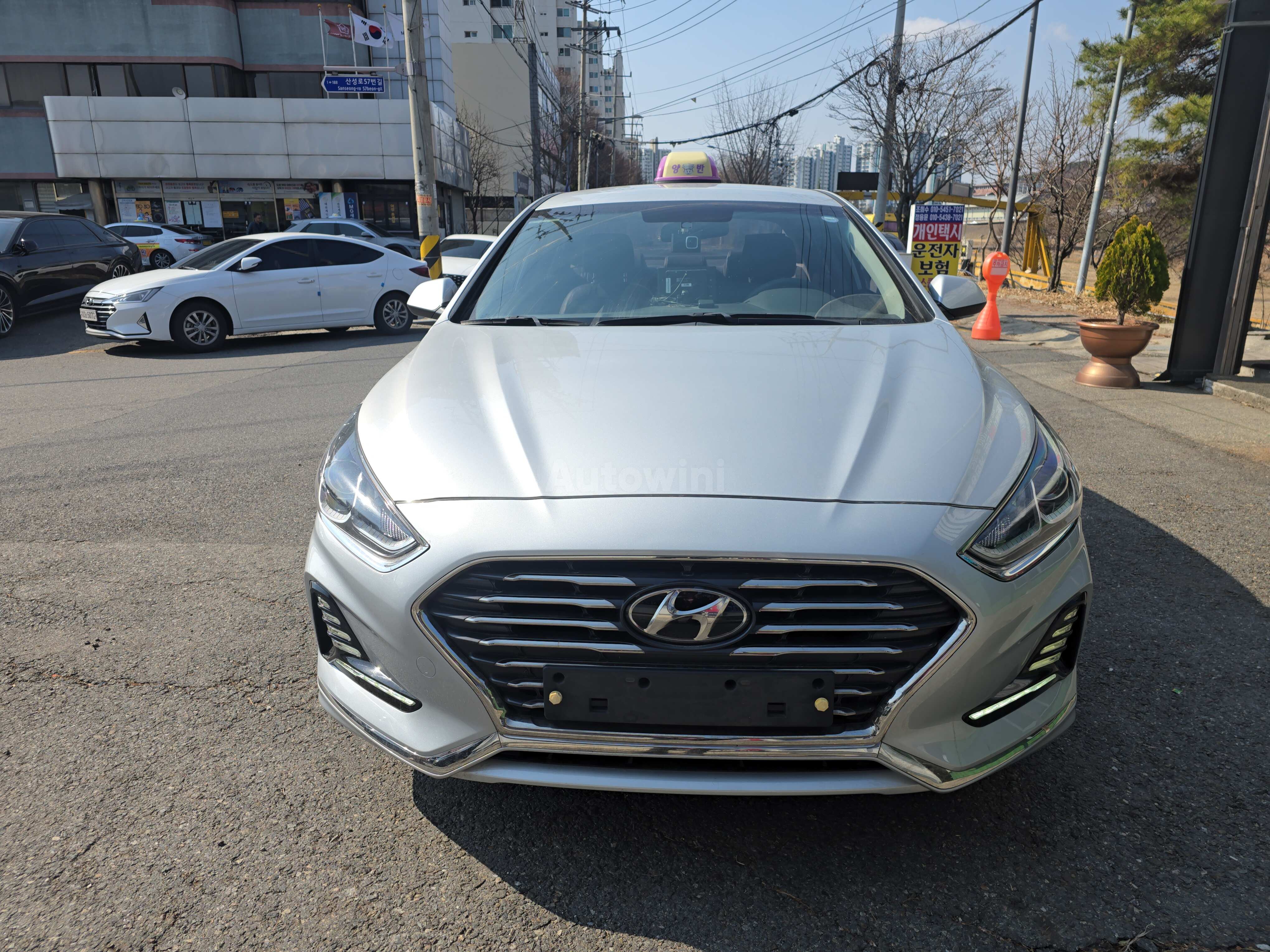 2019 HYUNDAI SONATA VIN: KMHE341DBKA506206
