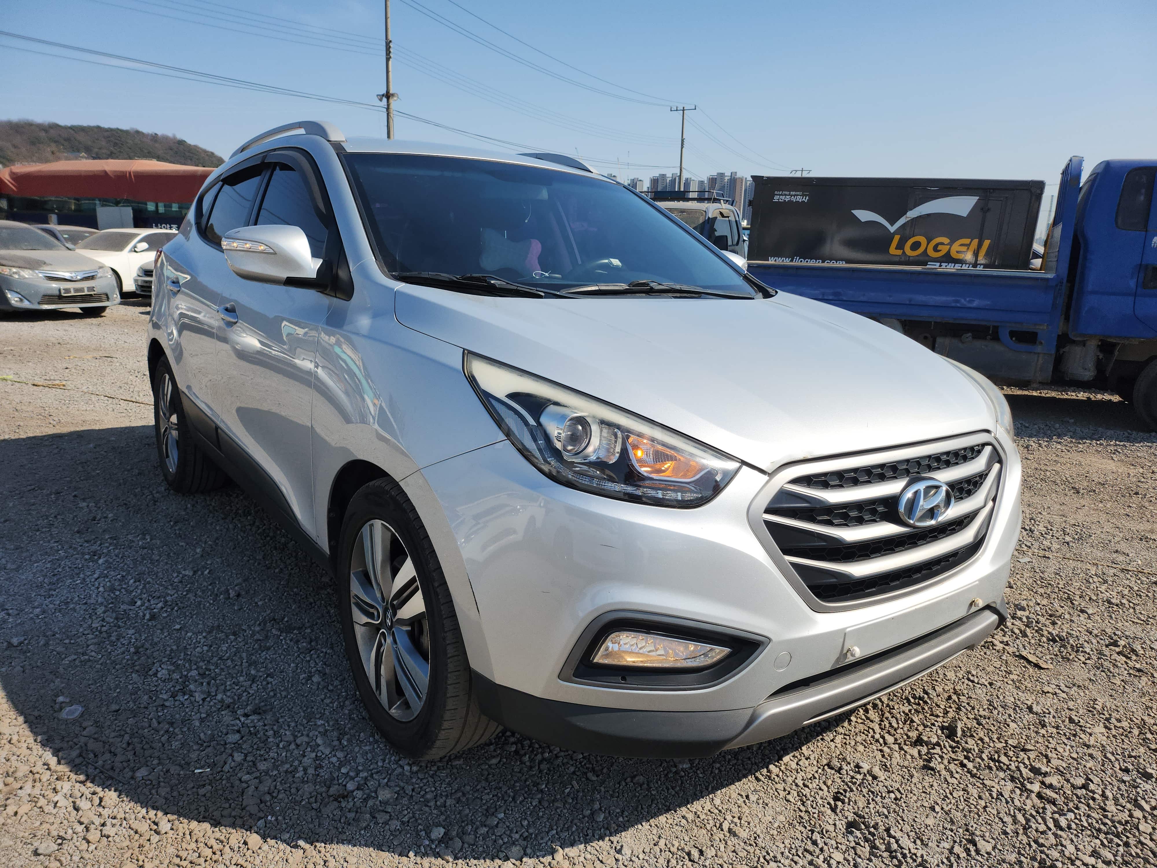 2015 HYUNDAI TUCSON VIN: KMHJT81VBFU041435