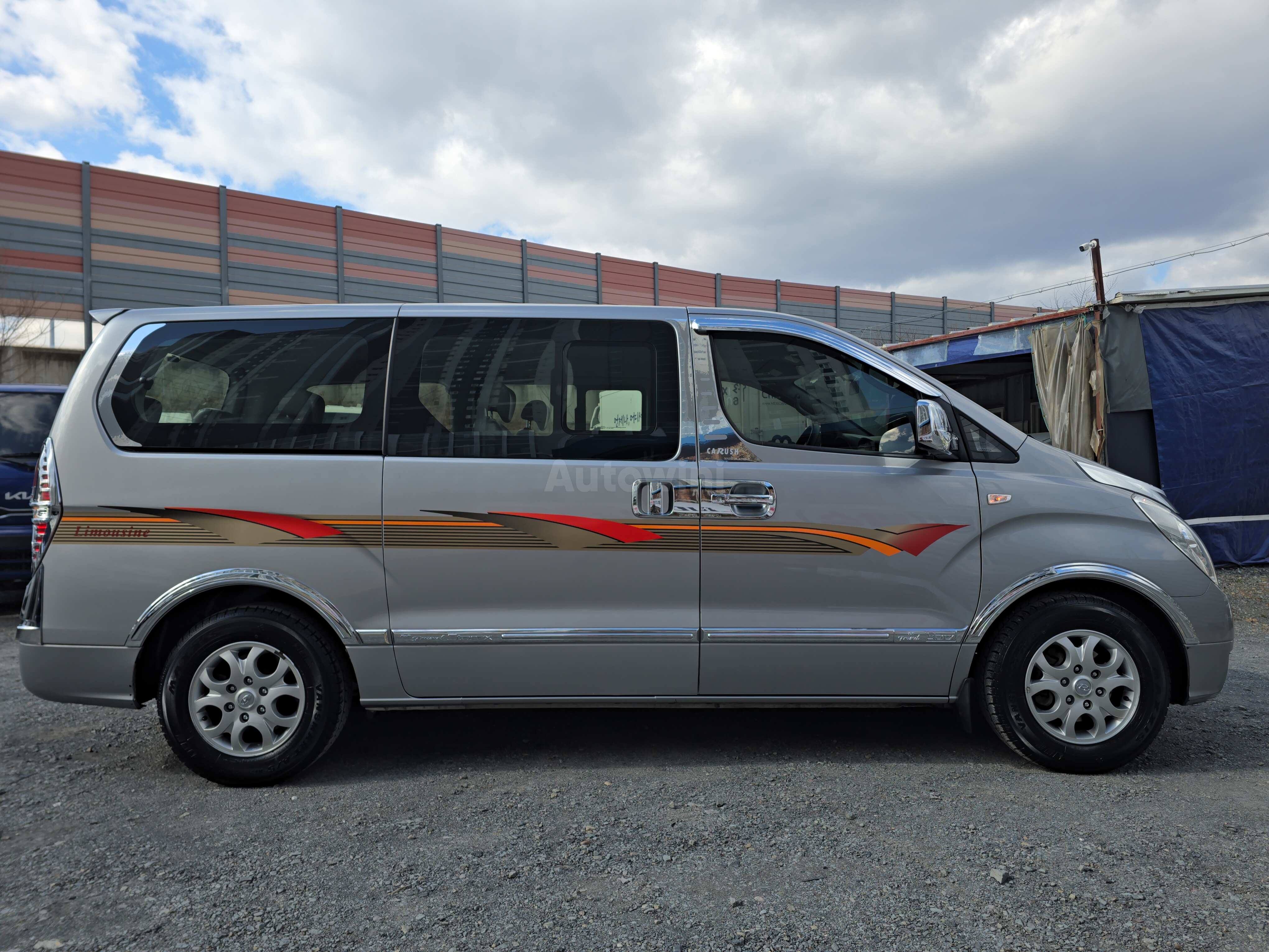 2012 HYUNDAI STAREX VIN: KMJWA37KBCU479743