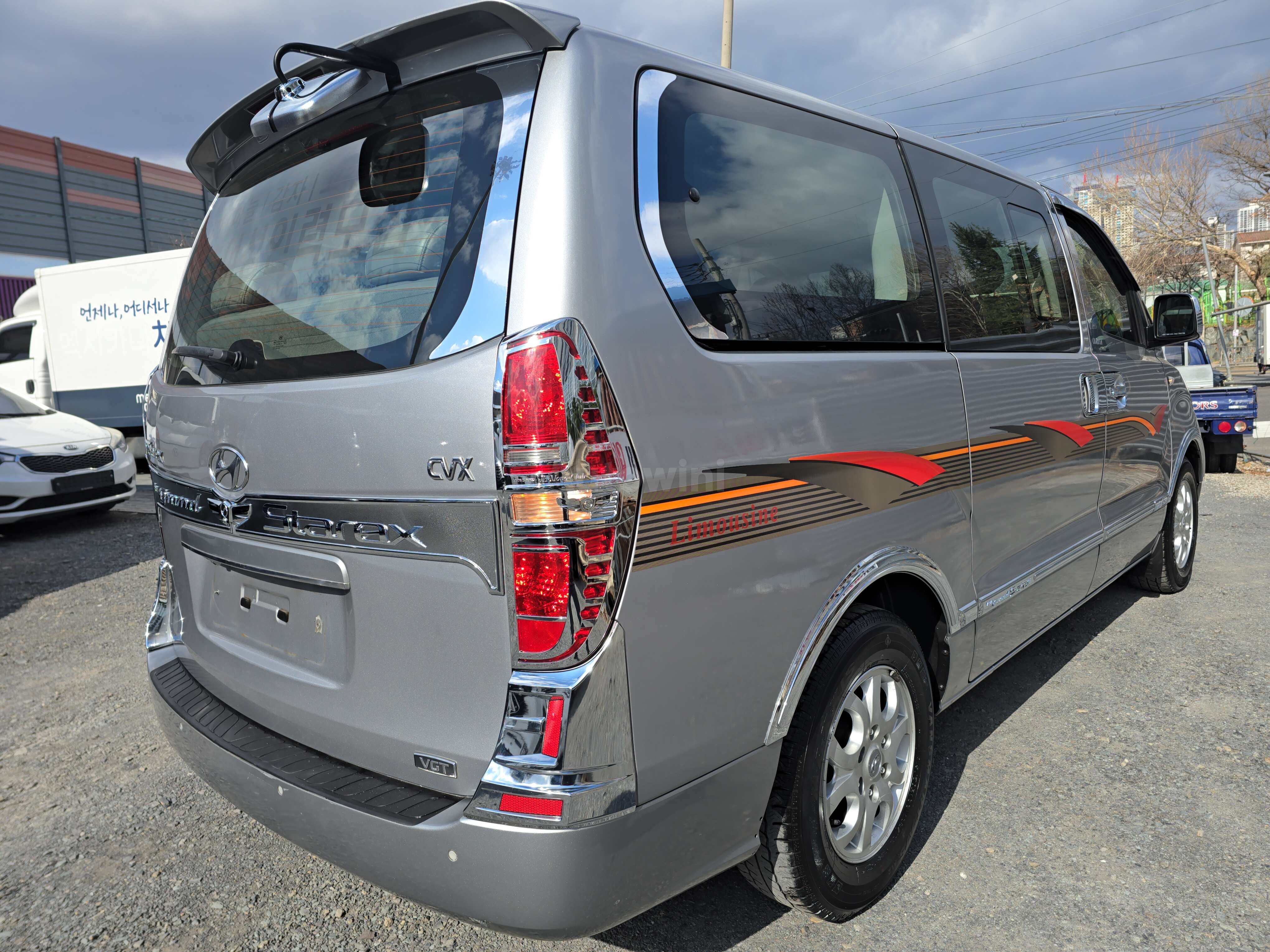 2012 HYUNDAI STAREX VIN: KMJWA37KBCU479743