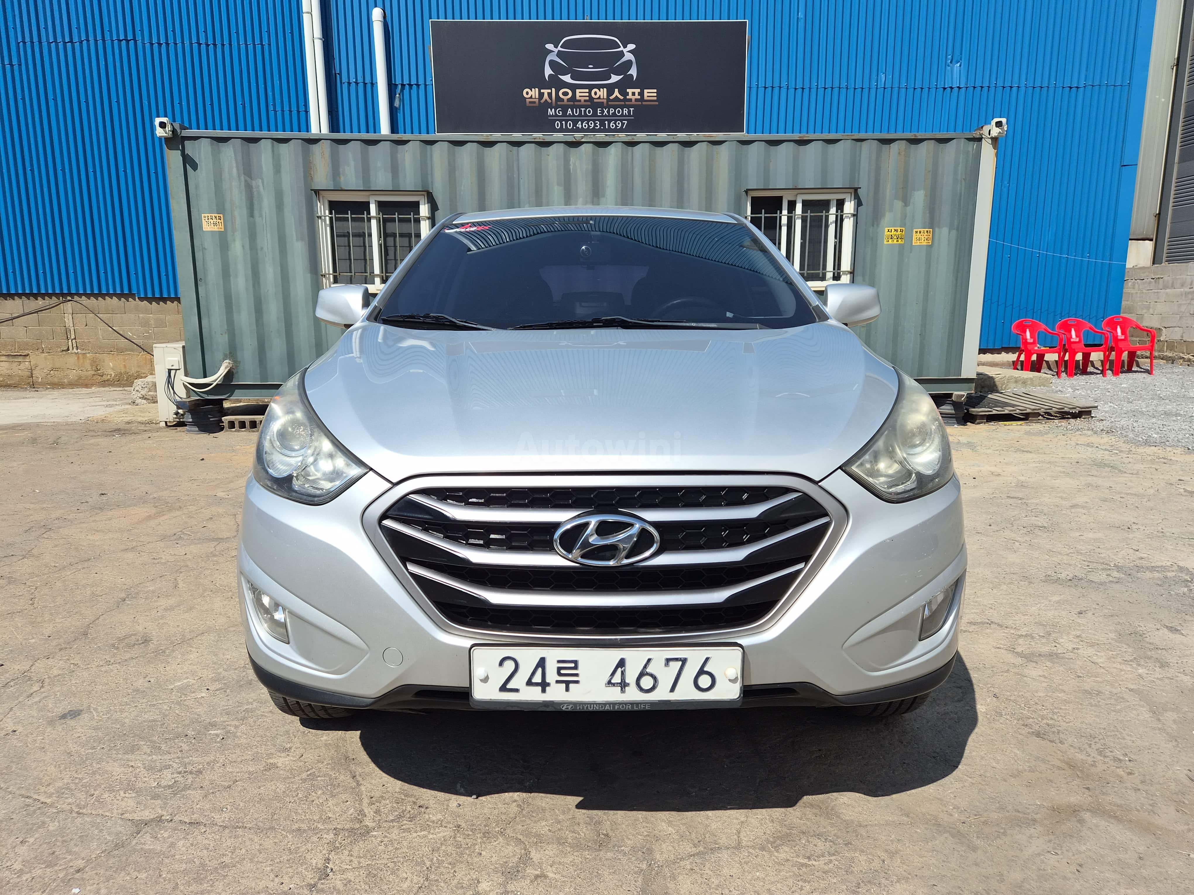 2012 HYUNDAI TUCSON VIN: KMHJT81VDCU517828