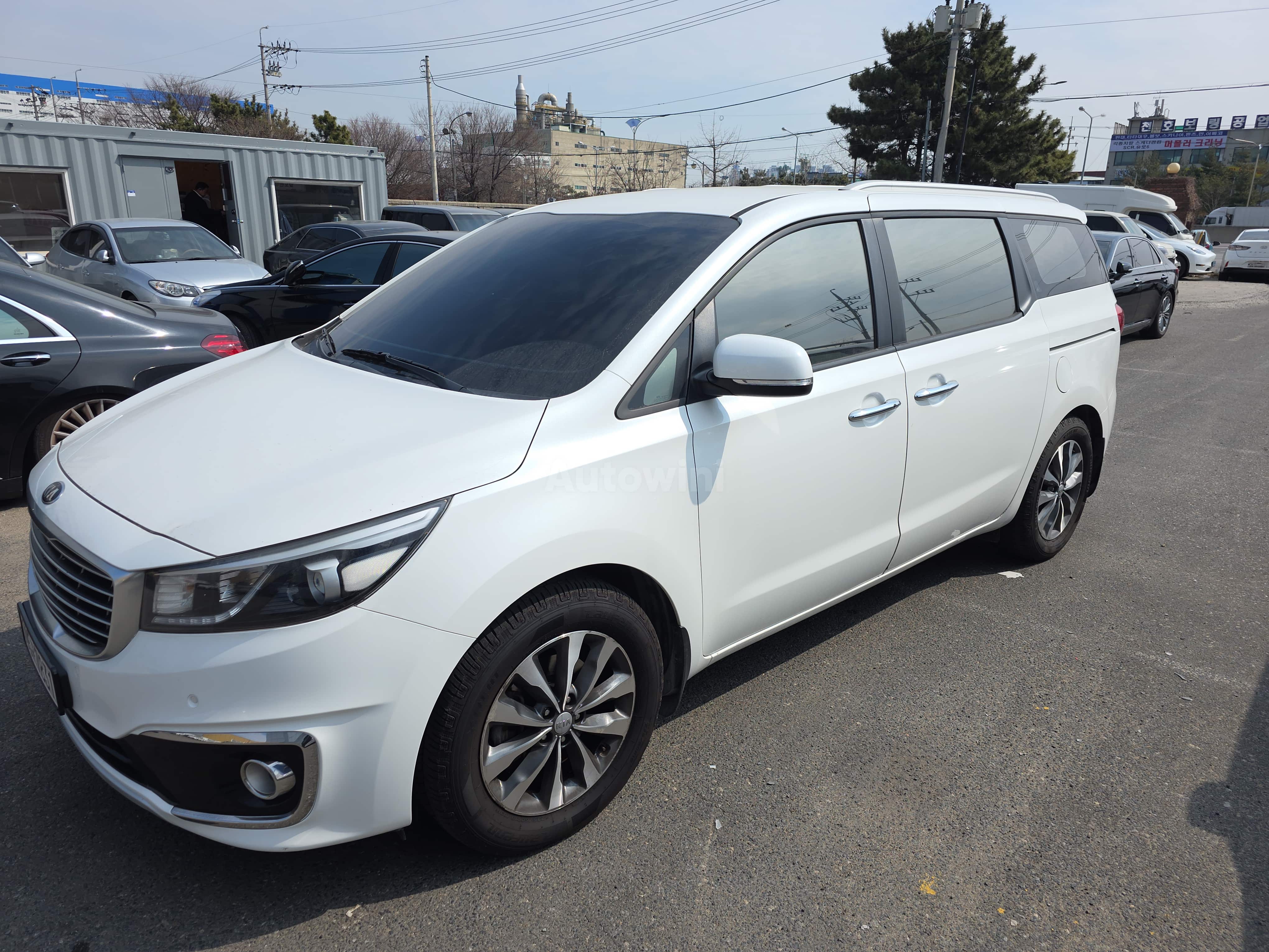 2016 KIA CARNIVAL VIN: KNAMB81ABGS214021