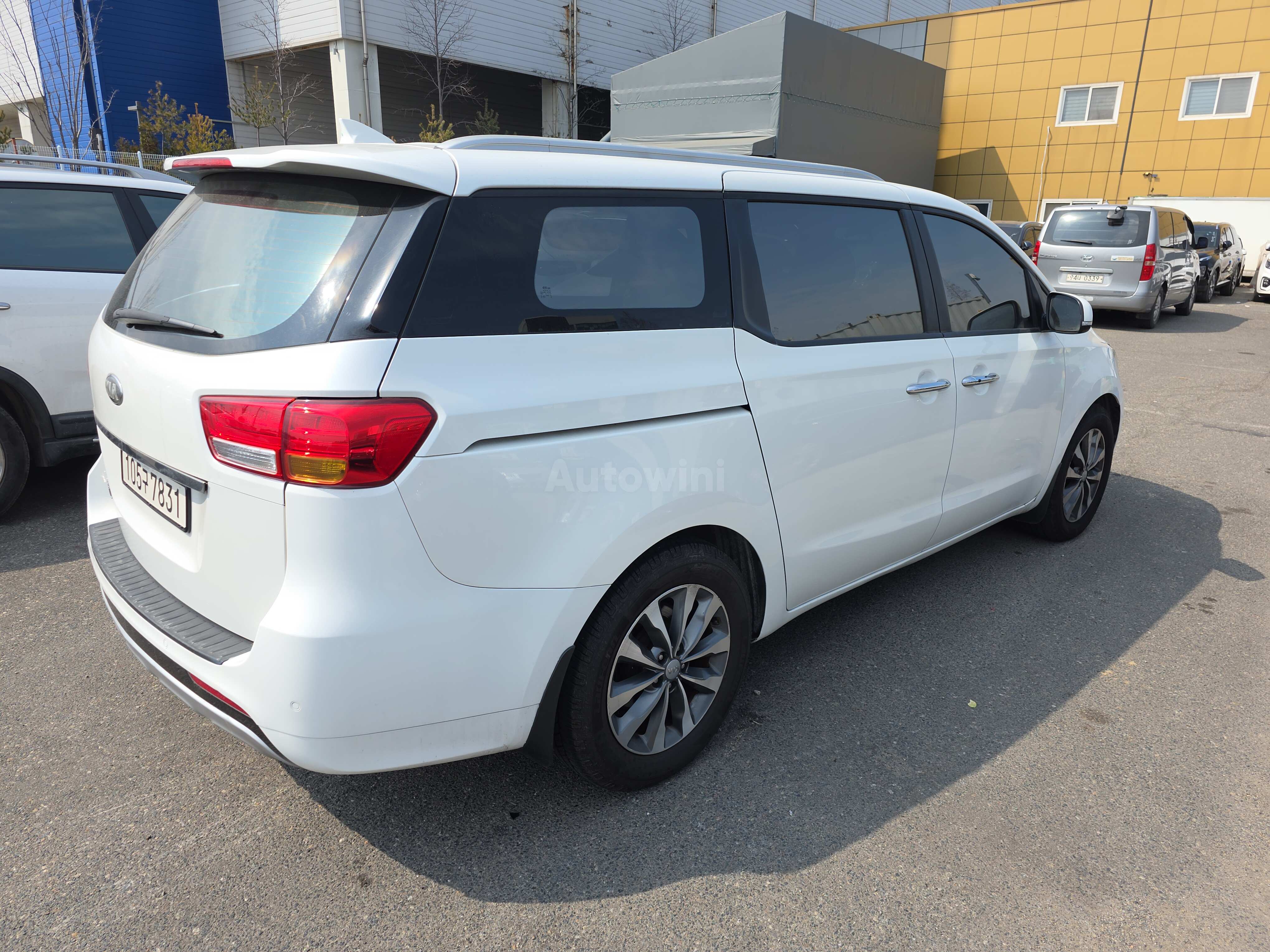 2016 KIA CARNIVAL VIN: KNAMB81ABGS214021