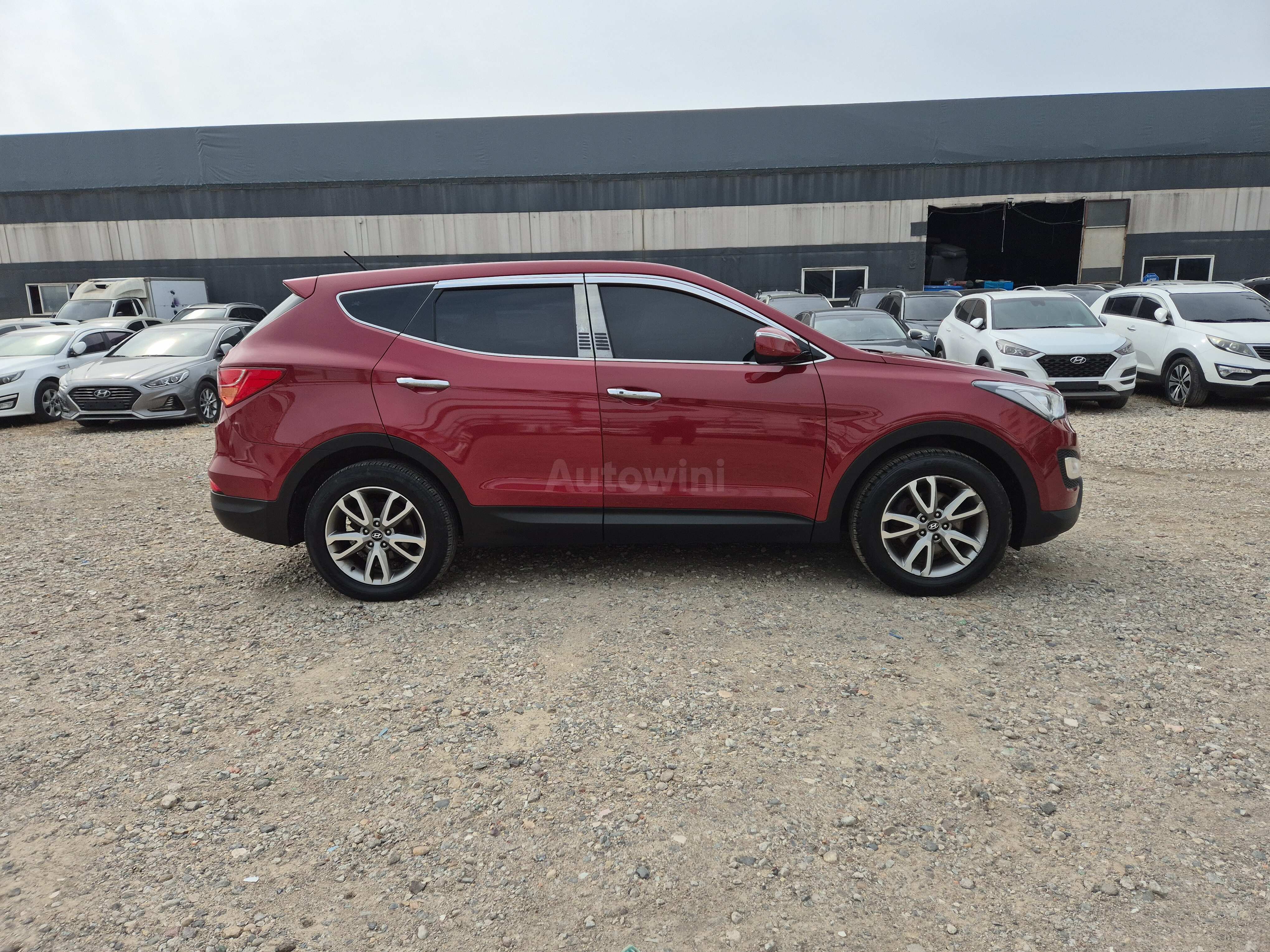 2014 HYUNDAI SANTAFE VIN: KMHSU81UDEU200783