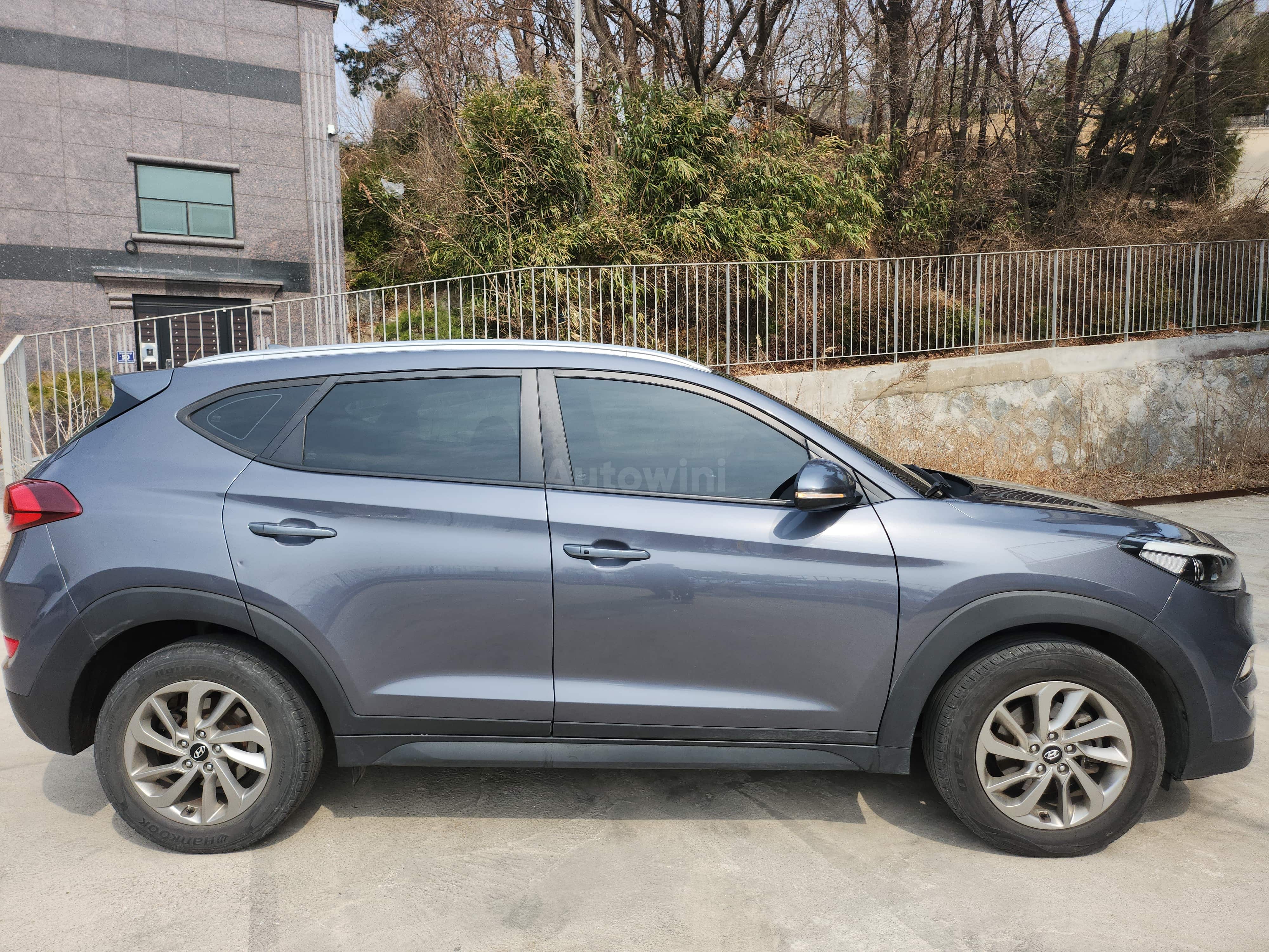 2017 HYUNDAI TUCSON VIN: KMHJ3815GHU447227
