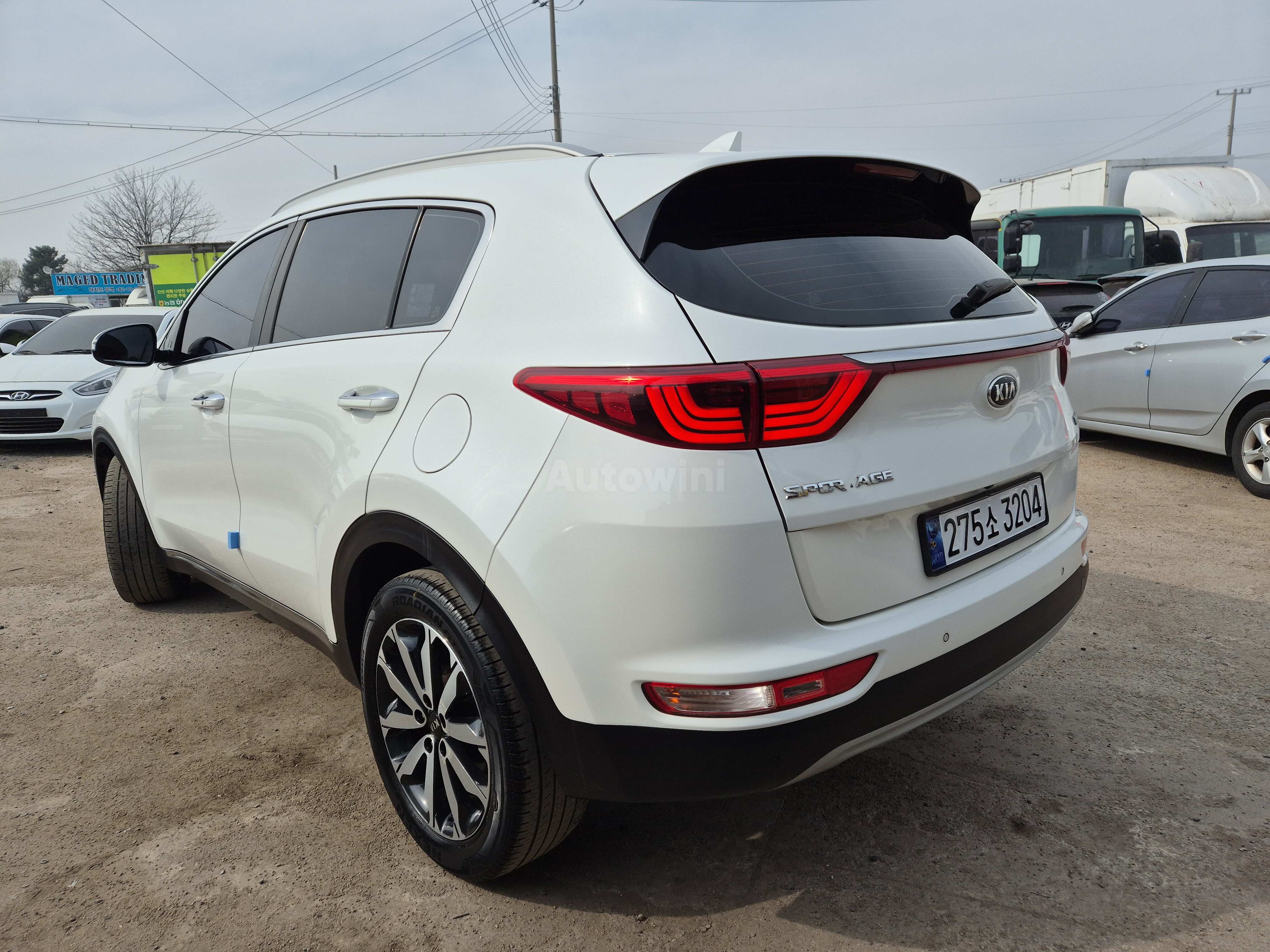 2018 KIA SPORTAGE VIN: KNAP6815GJK455298