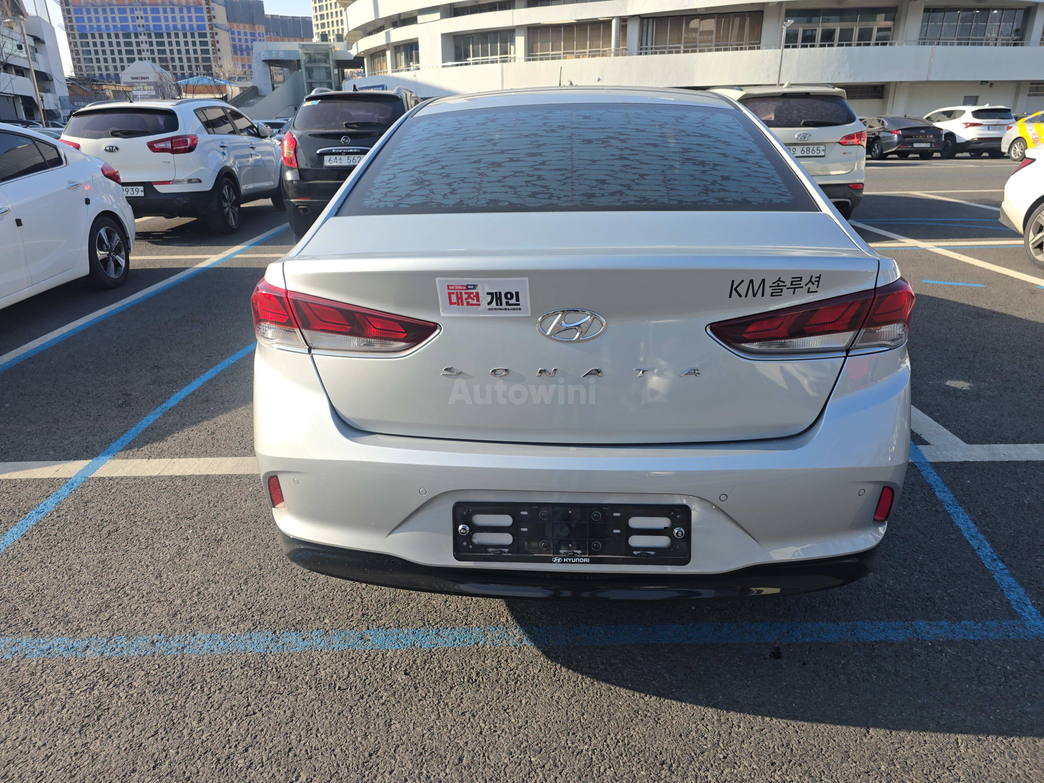 2019 HYUNDAI SONATA VIN: KMHE341DBKA500283