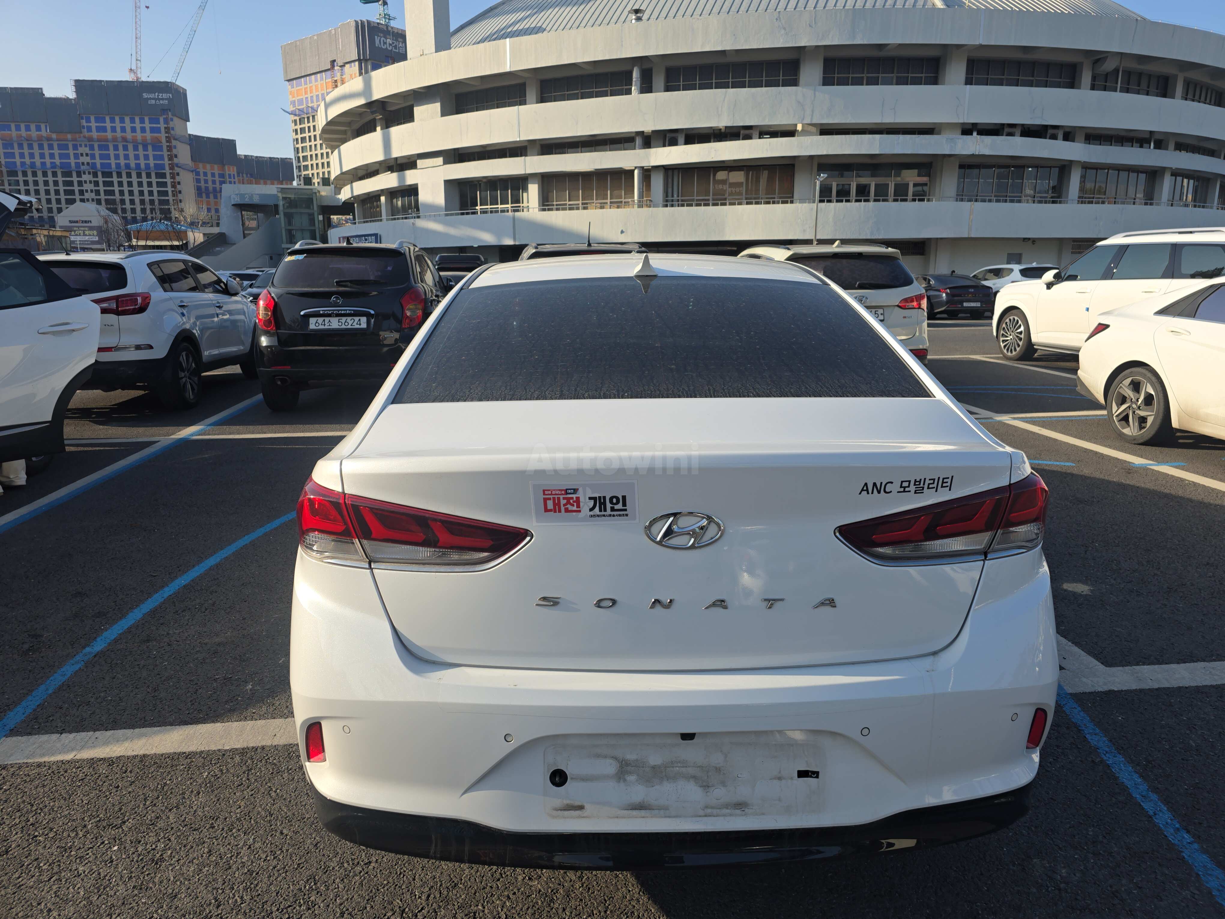 2019 HYUNDAI SONATA VIN: KMHE341DBKA514933