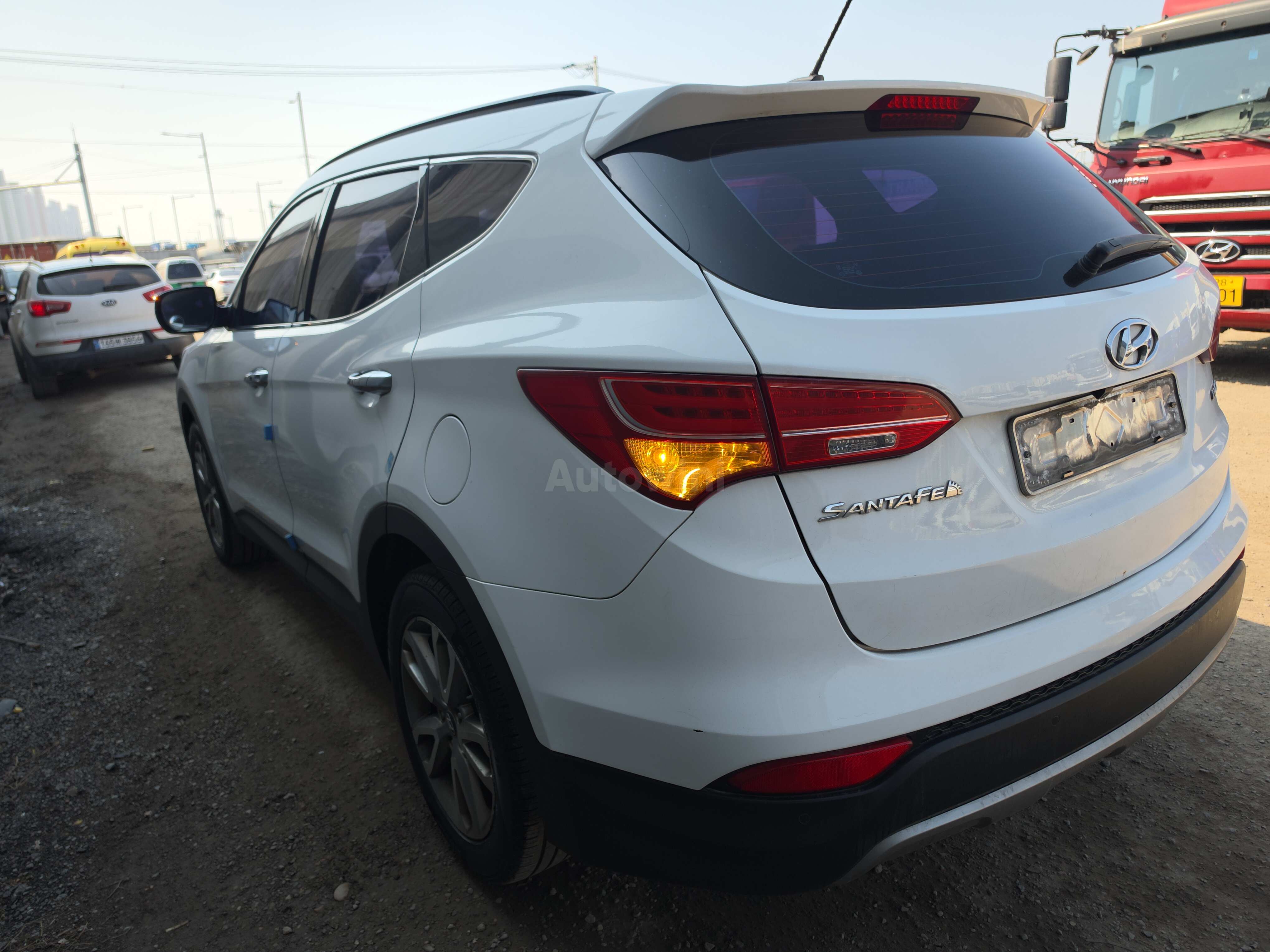 2014 HYUNDAI SANTAFE VIN: KMHSW81UBEU237455