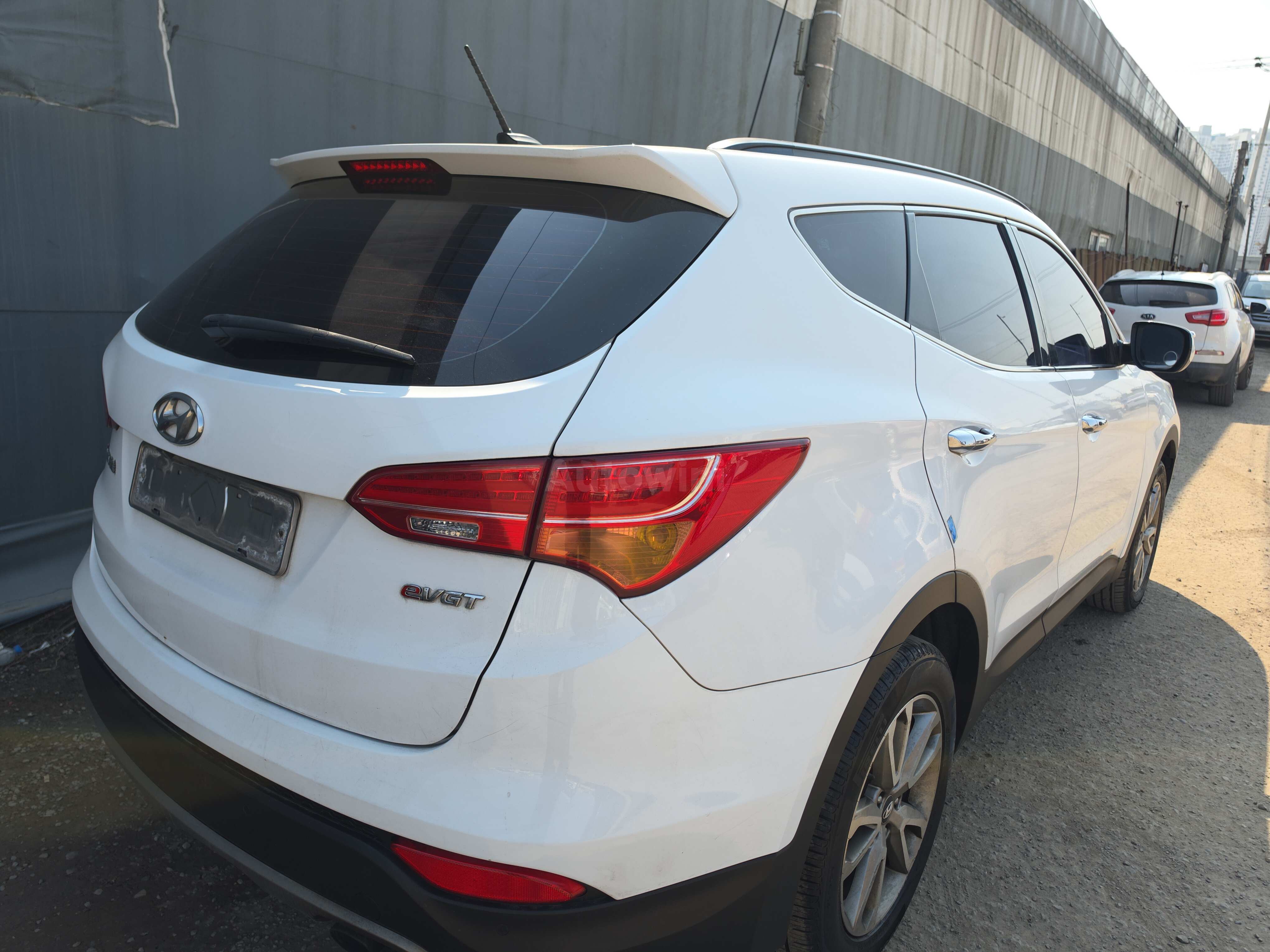 2014 HYUNDAI SANTAFE VIN: KMHSW81UBEU237455