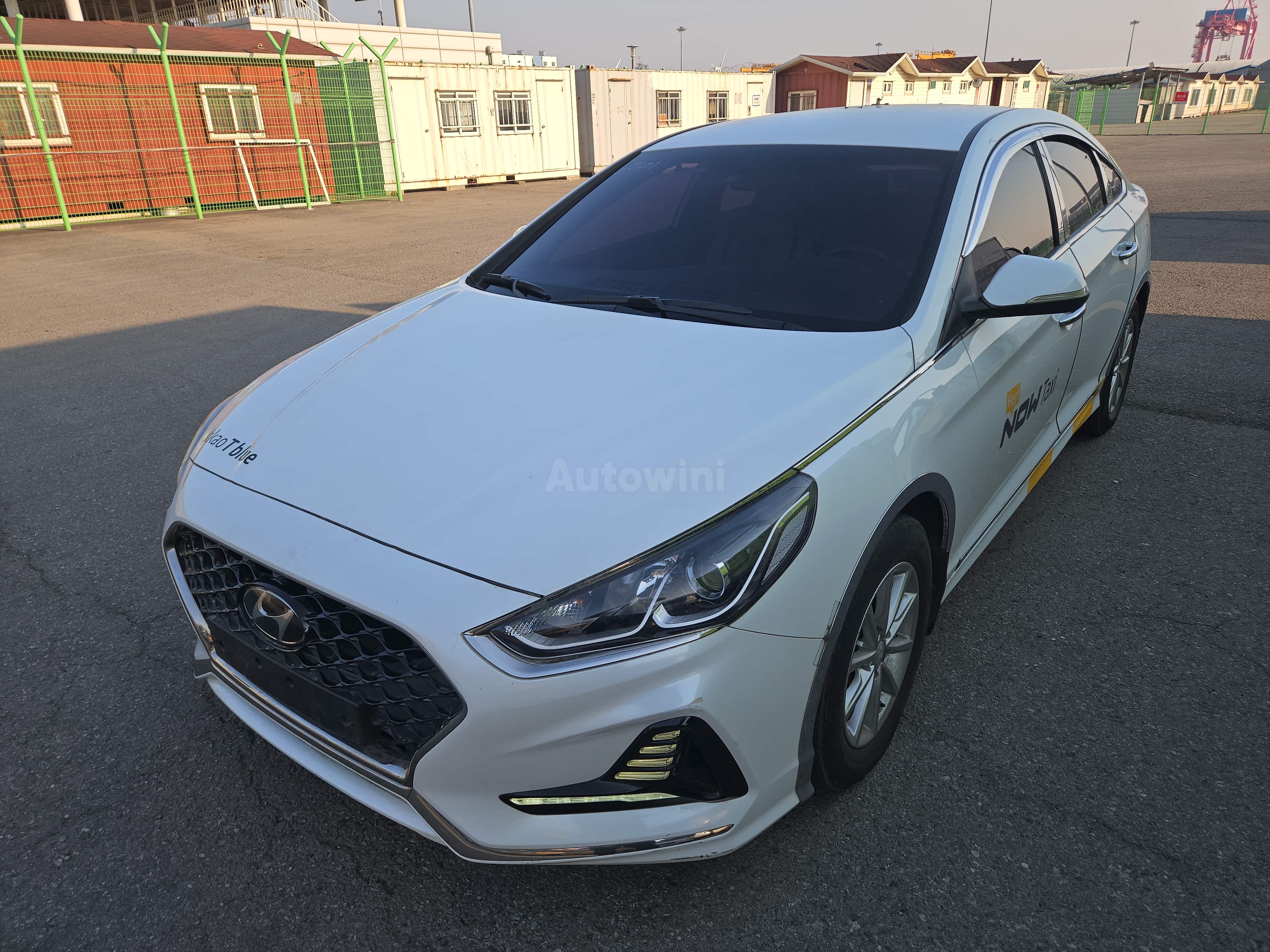 2021 HYUNDAI SONATA VIN: KMHE341DBMA606658