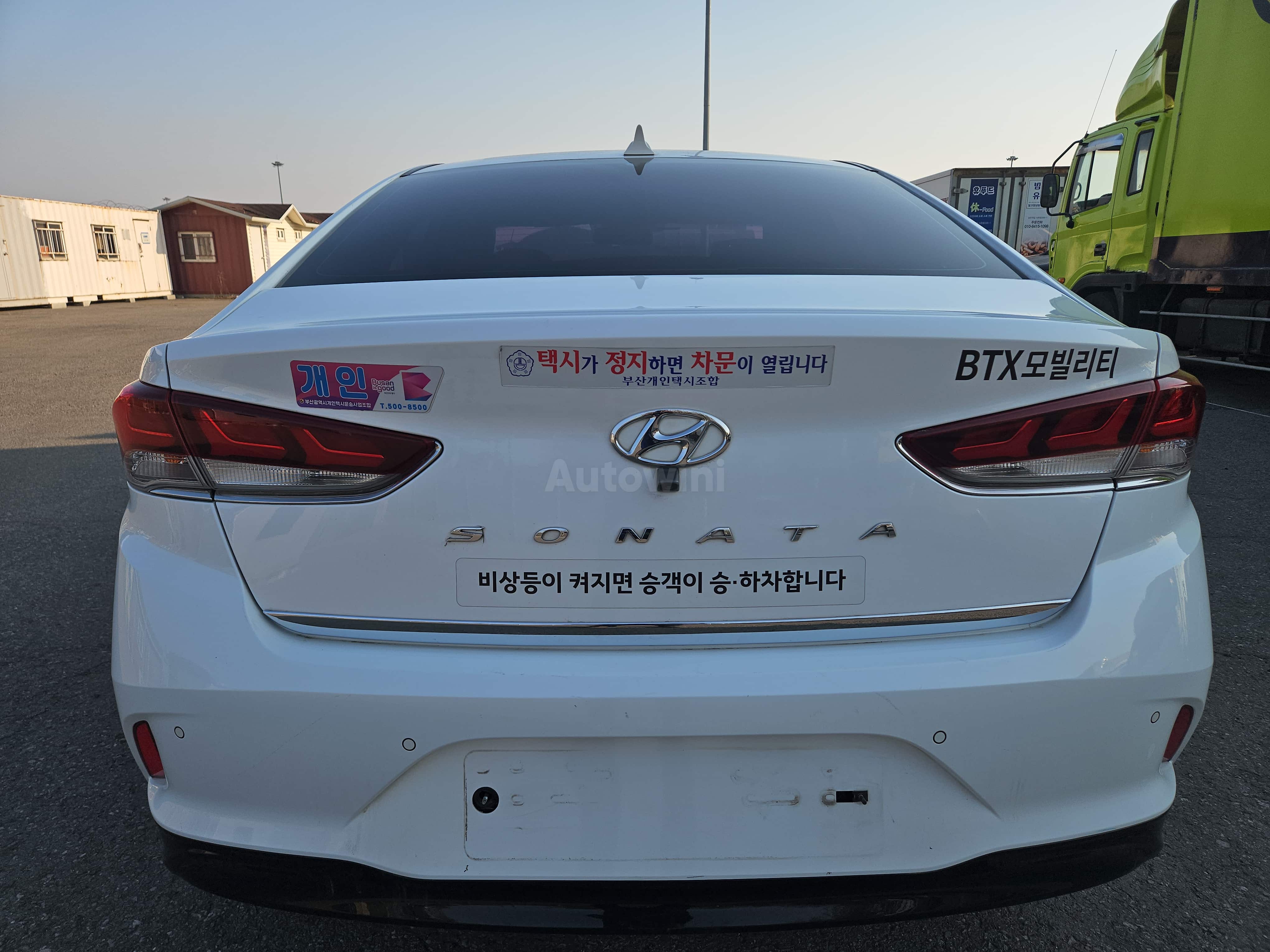 2021 HYUNDAI SONATA VIN: KMHE341DBMA606658