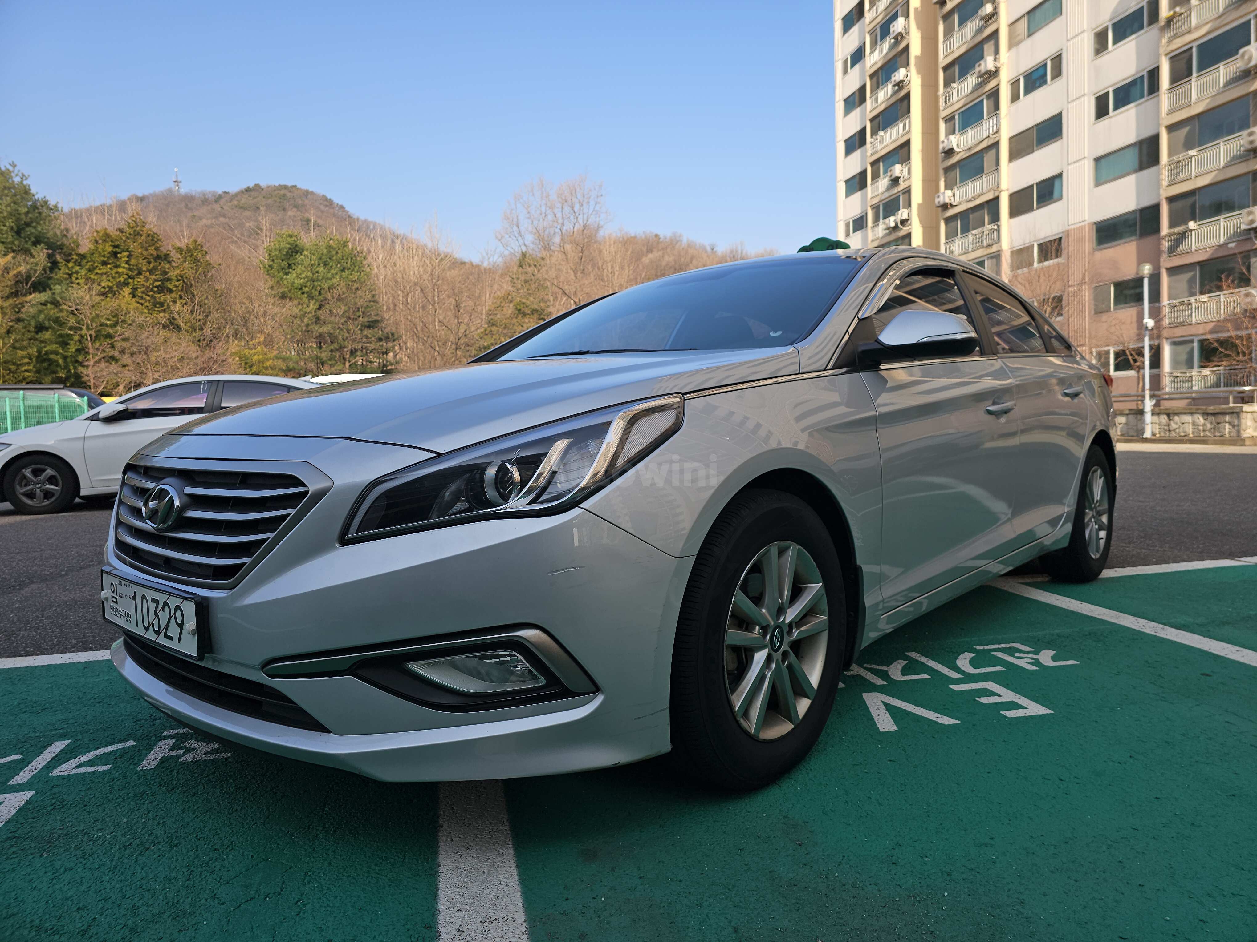 2016 HYUNDAI SONATA VIN: KMHE341DBGA193176