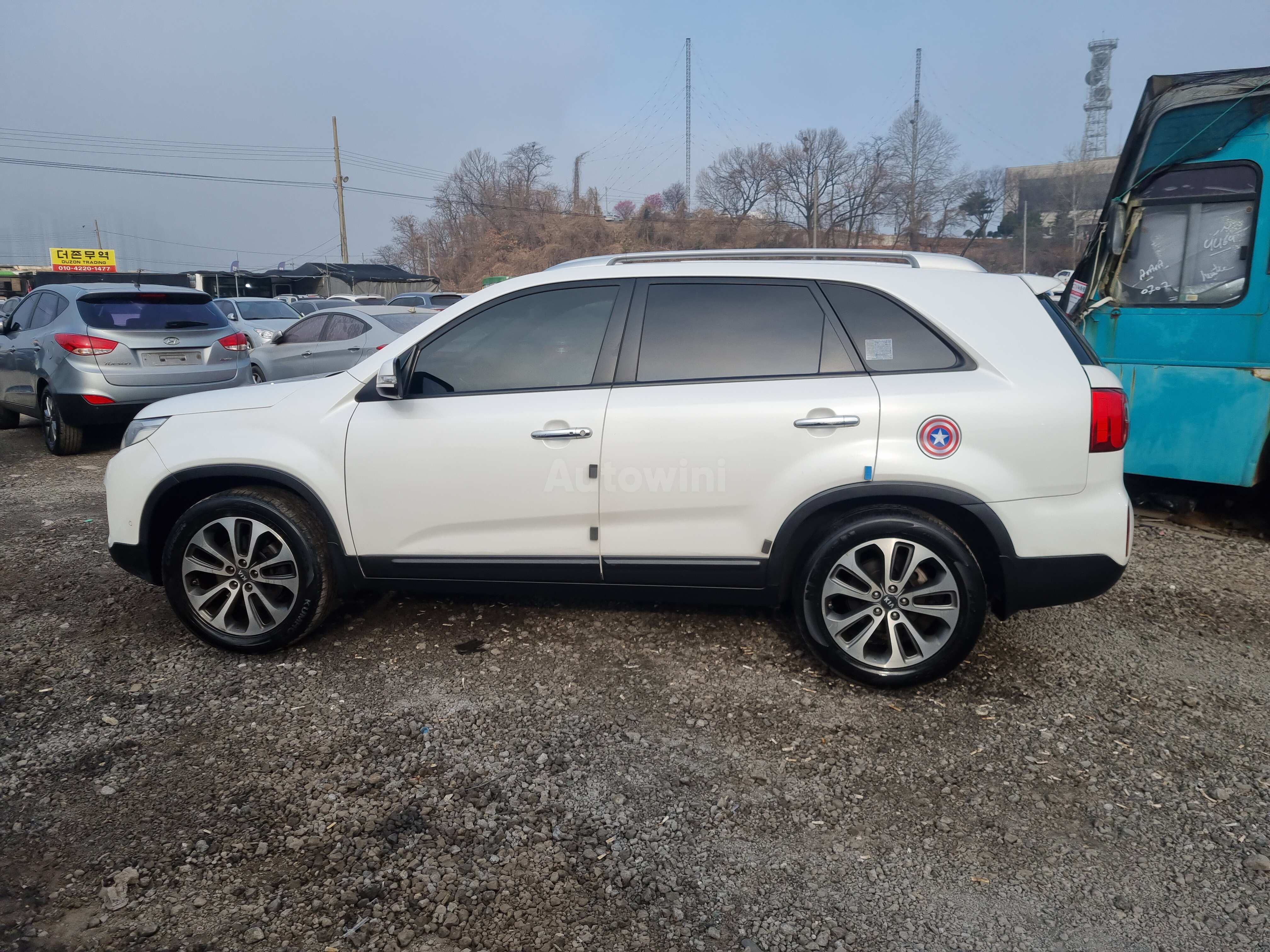 2013 KIA SORENTO VIN: KNAKV815BDA352988