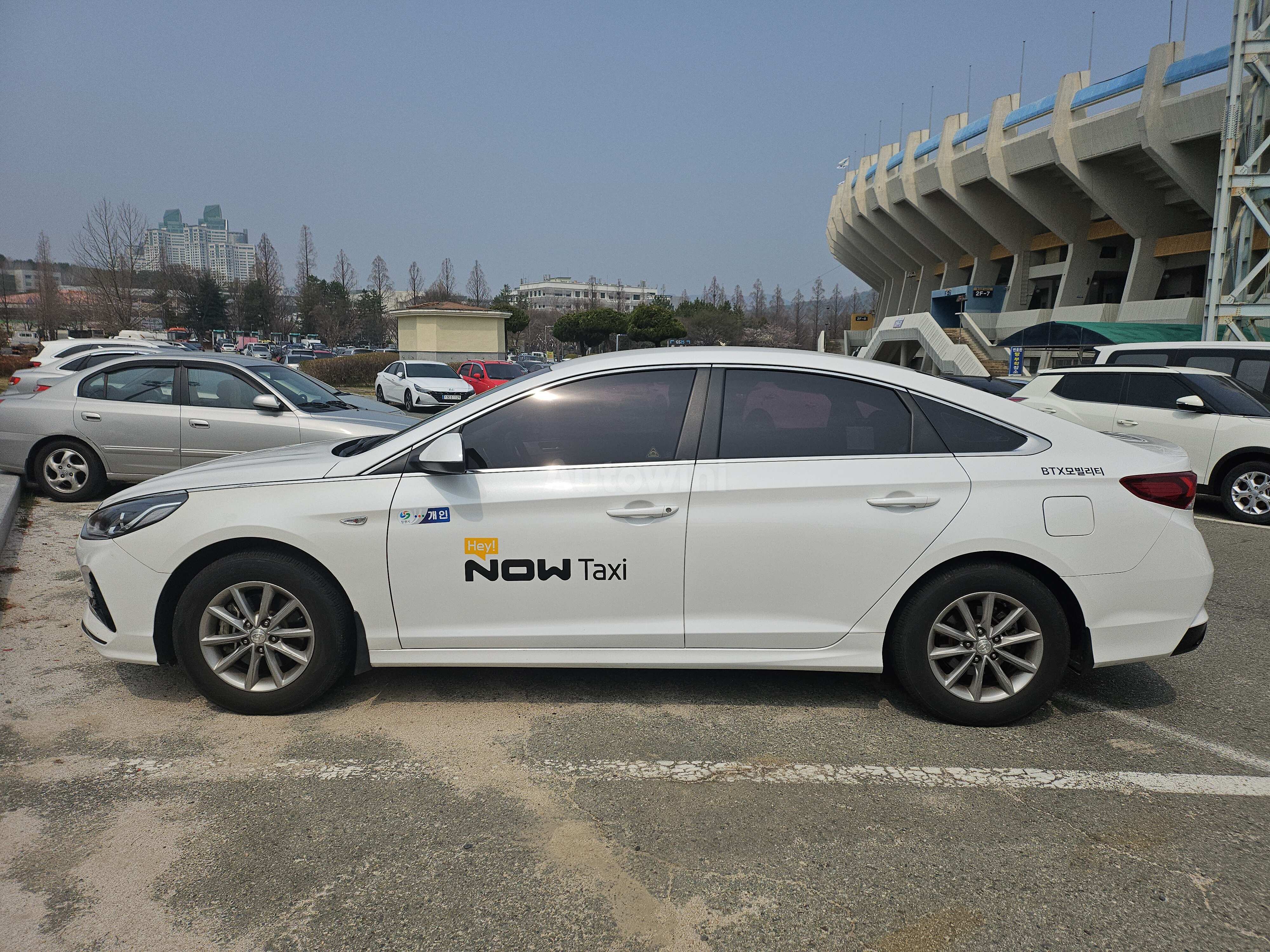 2019 HYUNDAI SONATA VIN: KMHE314DBKA551267