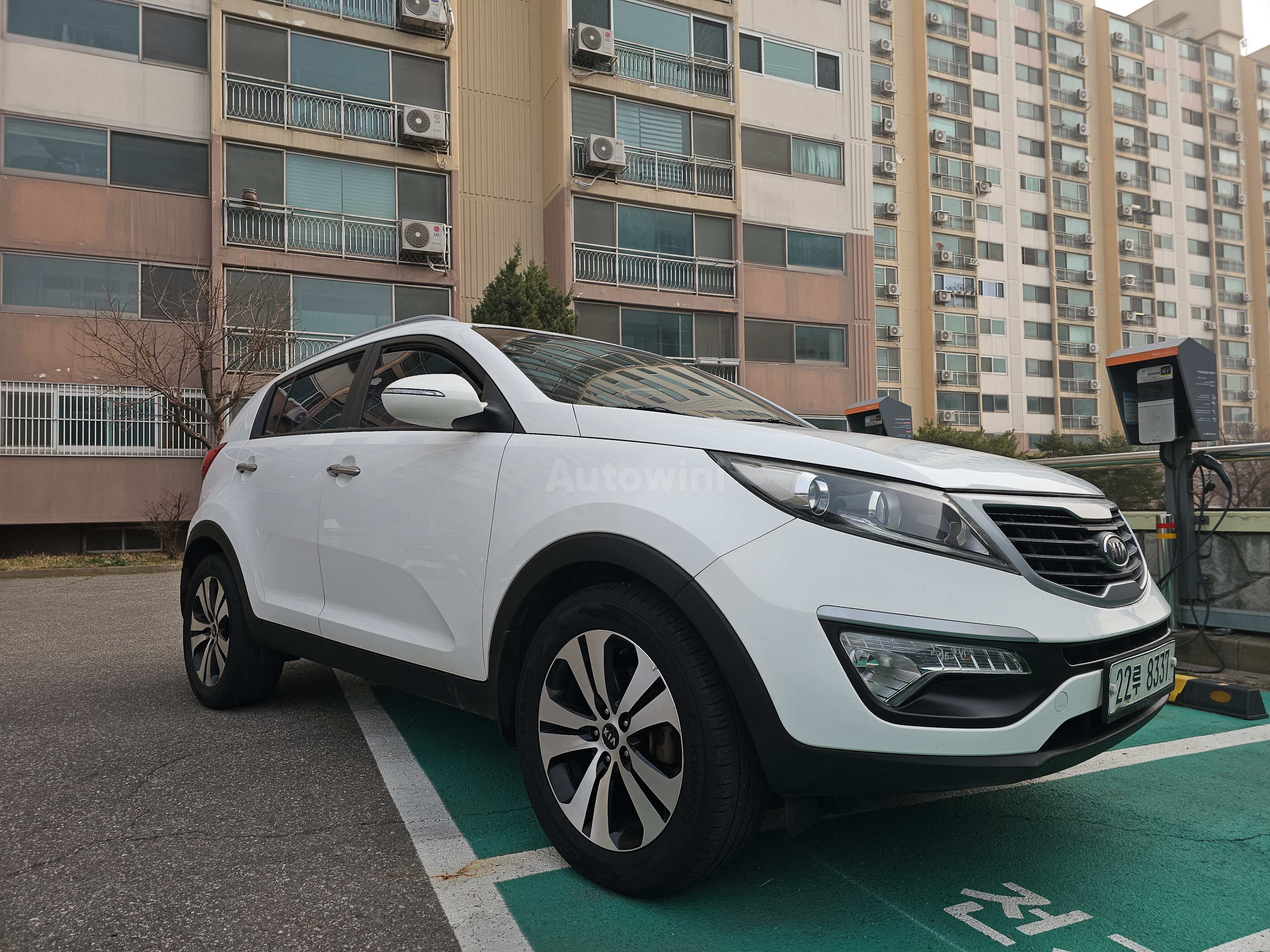 2012 KIA SPORTAGE VIN: KNAPC813BCK200385