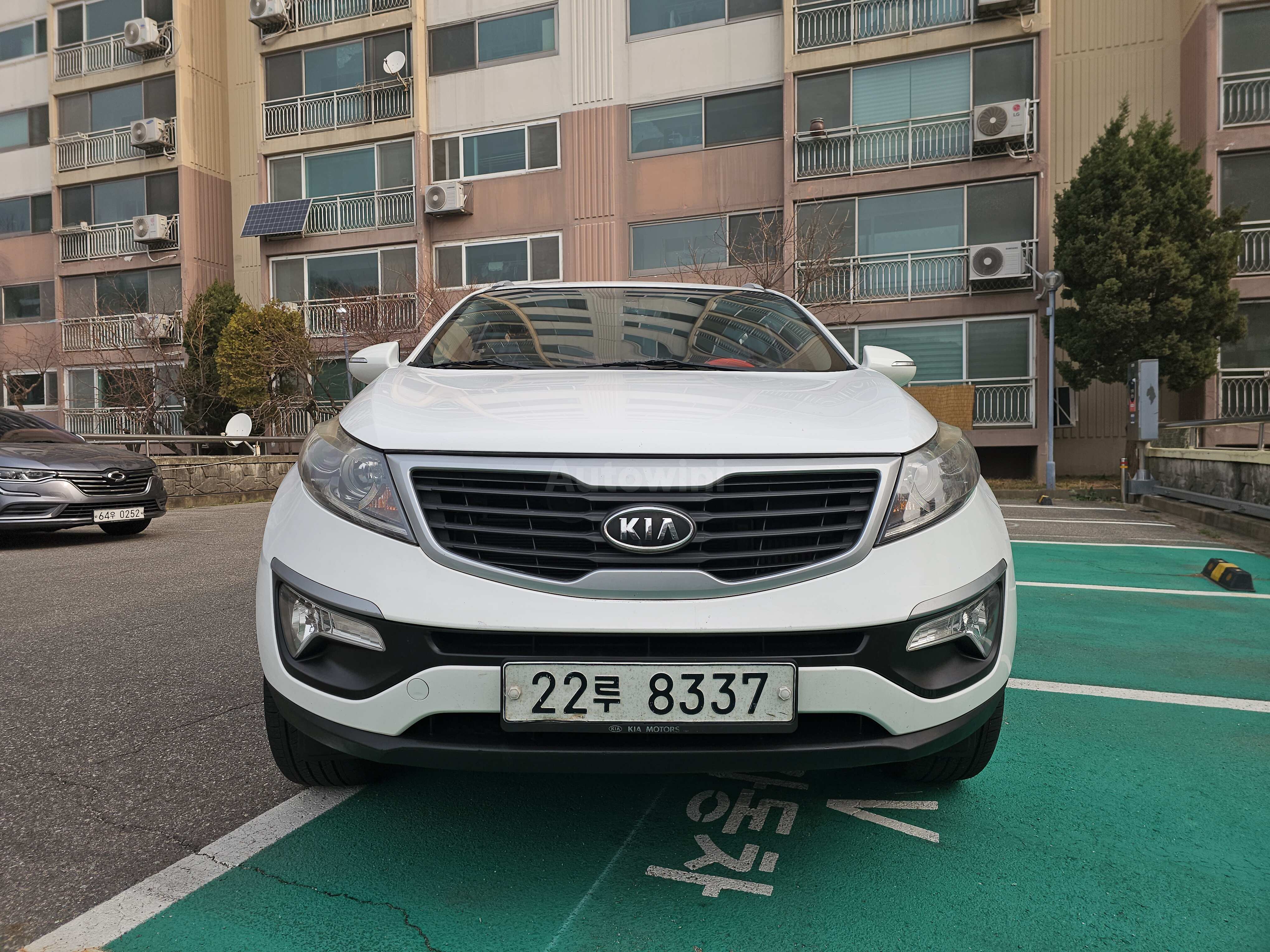 2012 KIA SPORTAGE VIN: KNAPC813BCK200385