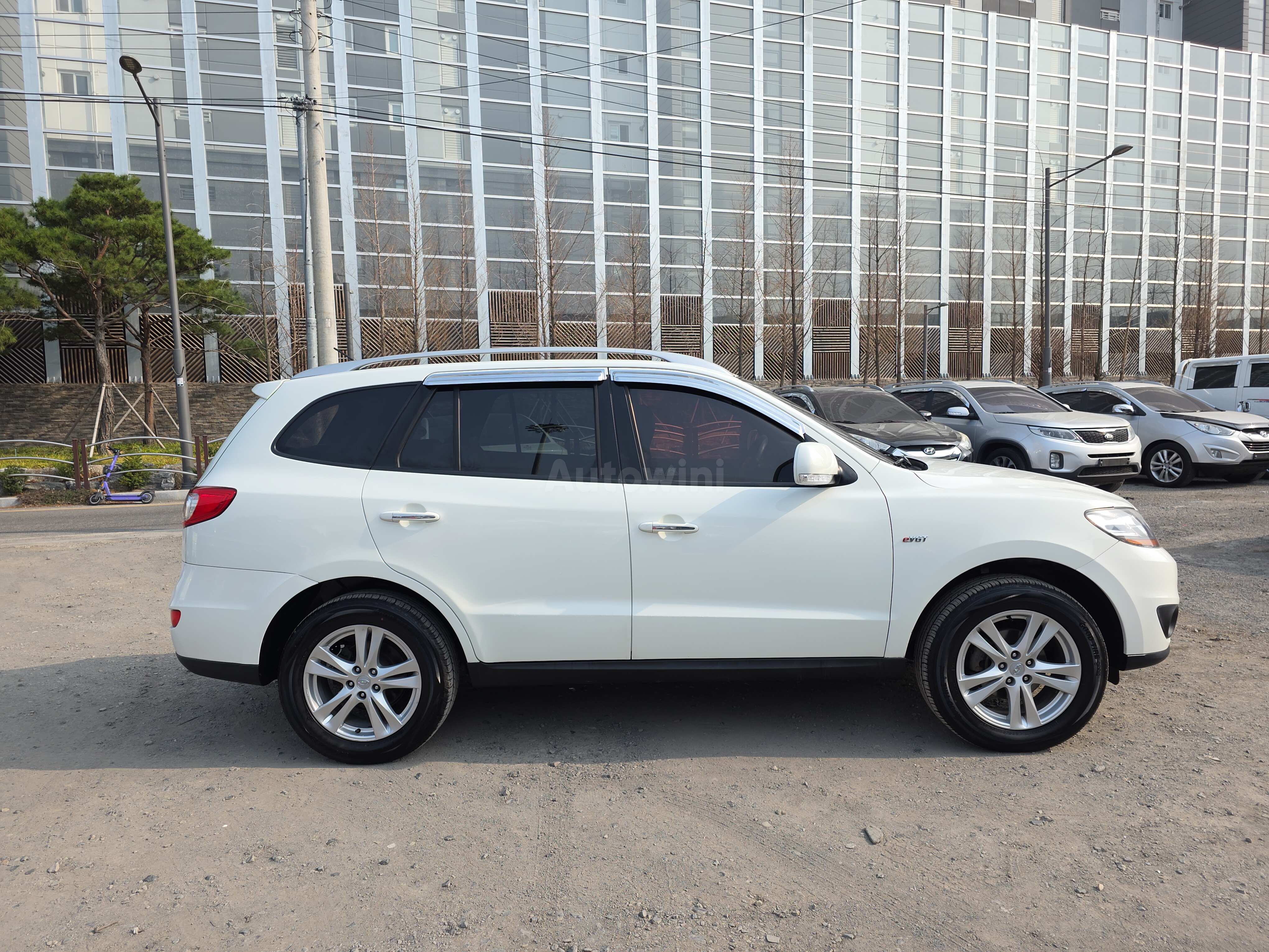2010 HYUNDAI SANTAFE VIN: KMHSJ81UBAU559443