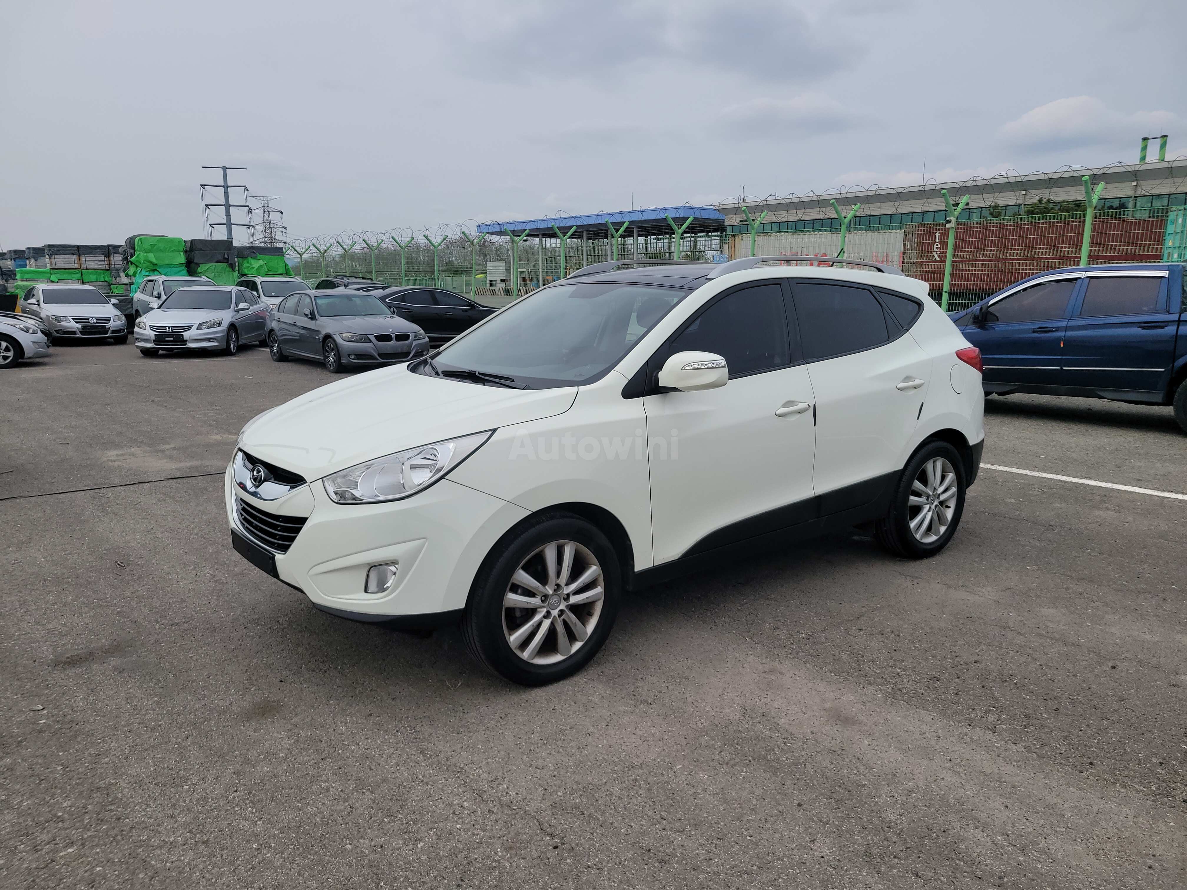 2010 HYUNDAI TUCSON VIN: KMHJU81VBAU013718