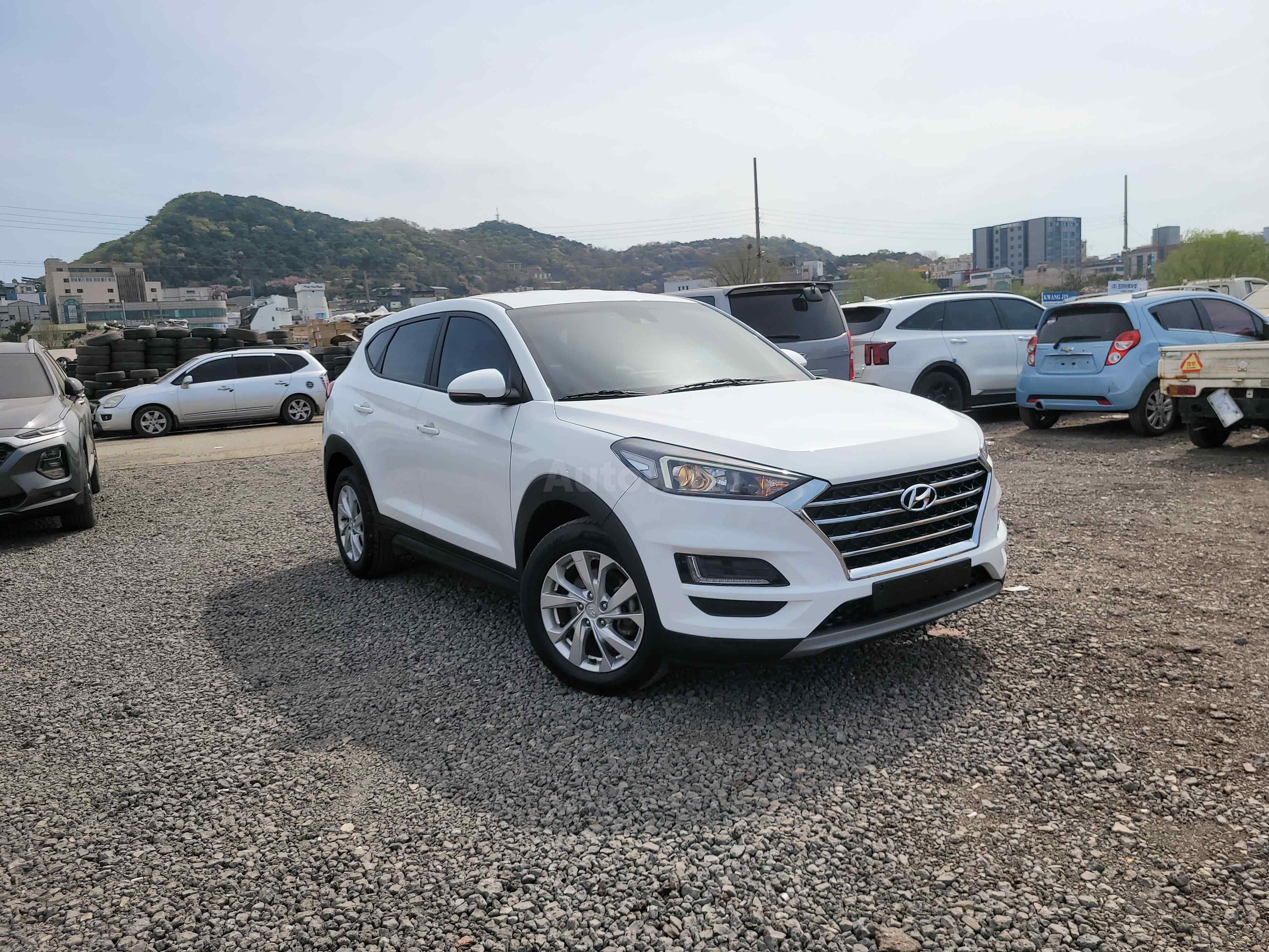 2020 HYUNDAI TUCSON VIN: KMHJ281ABLU268984